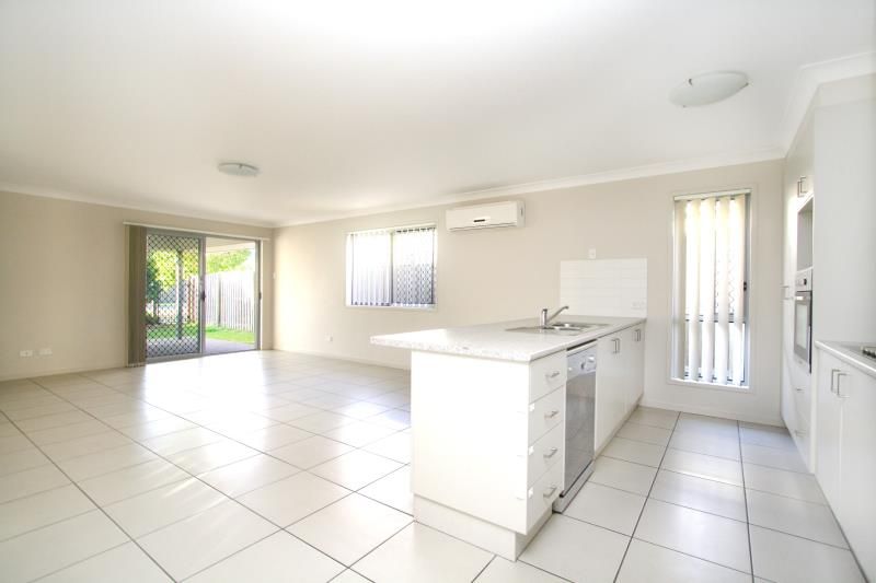 17 Murphy Court, Redbank Plains, QLD 4301