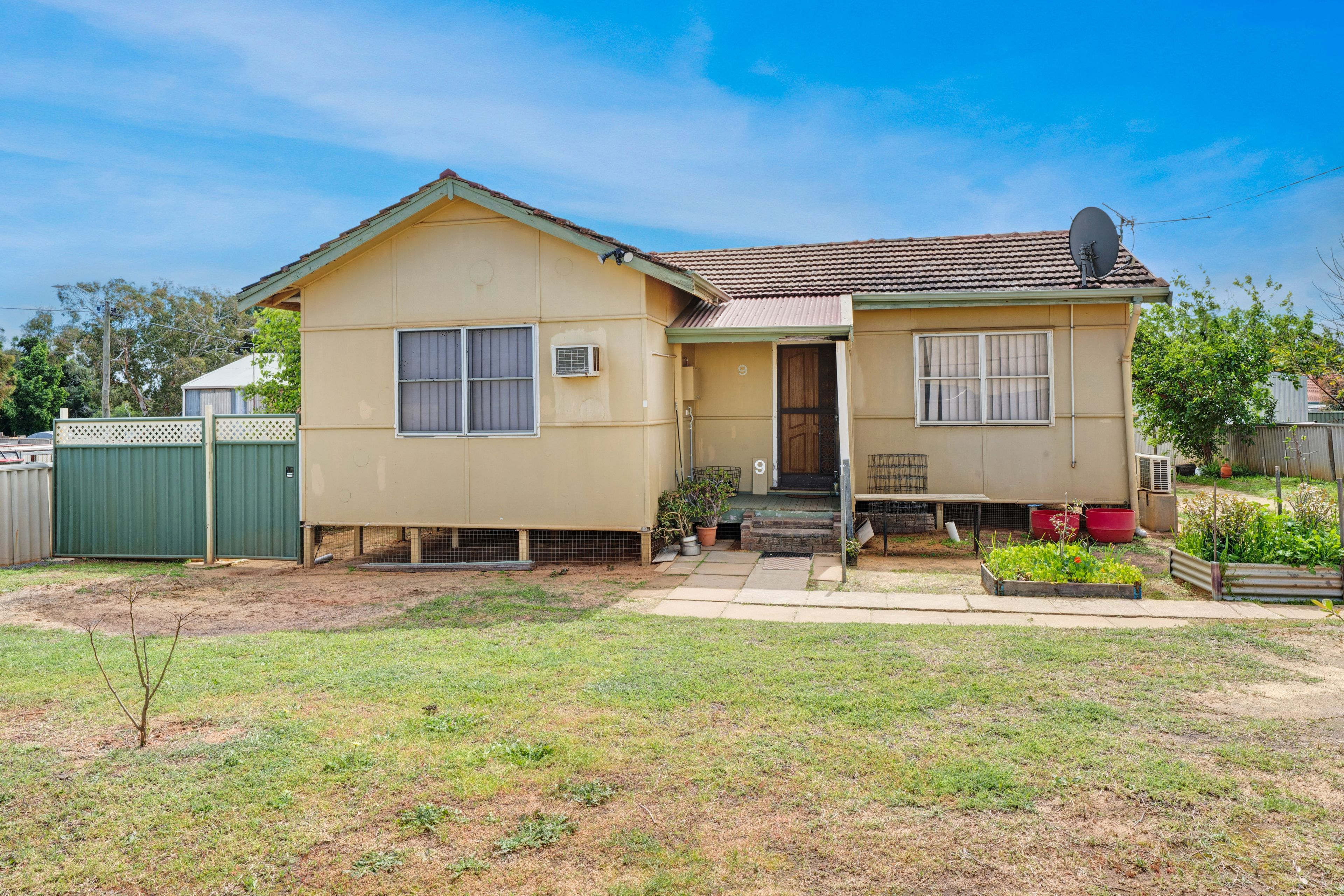 9 Ikewa Street — photo from Ray White Geraldton Dongara - Geraldton Location