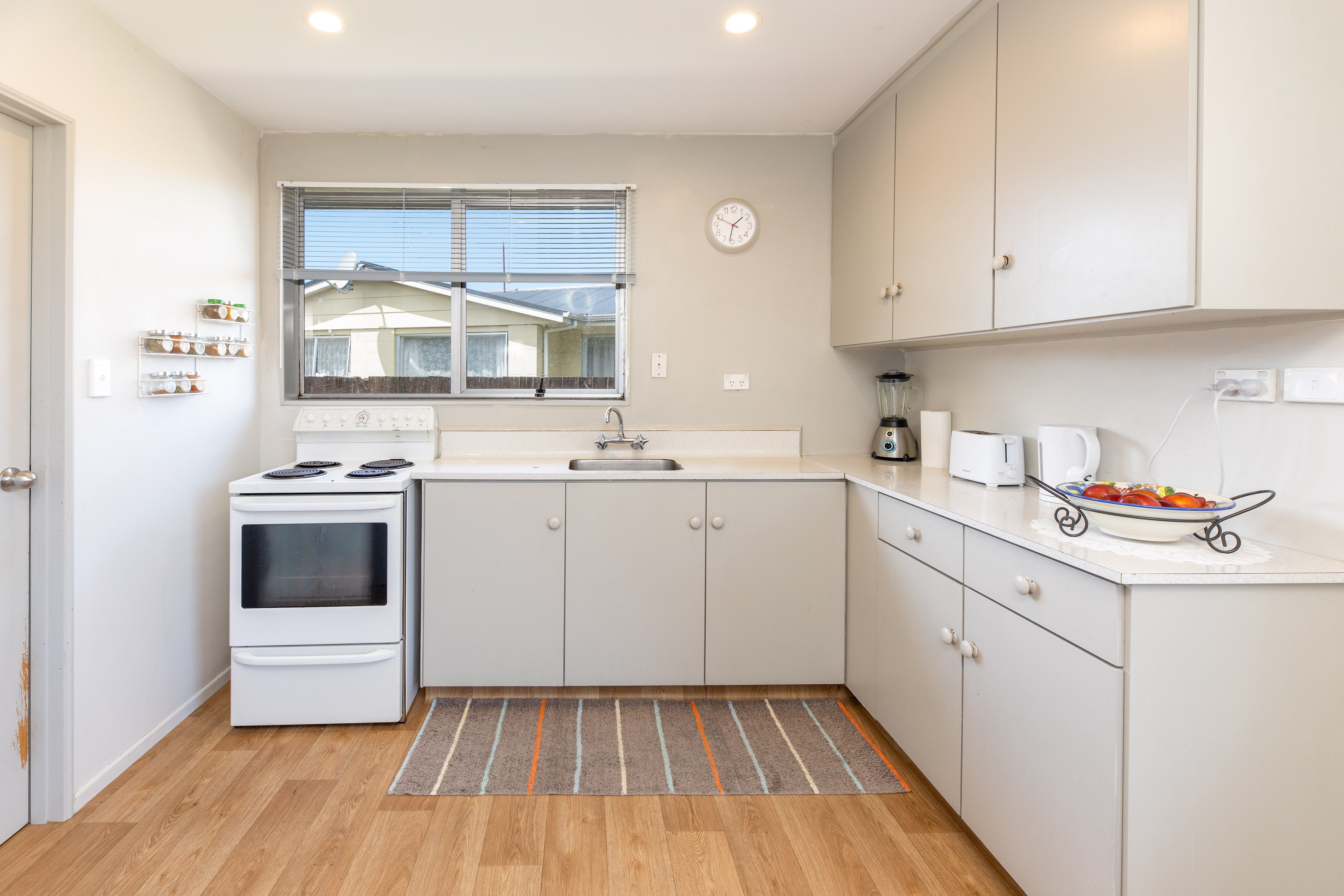 2/3a Ian Place, Bishopdale, Christchurch City