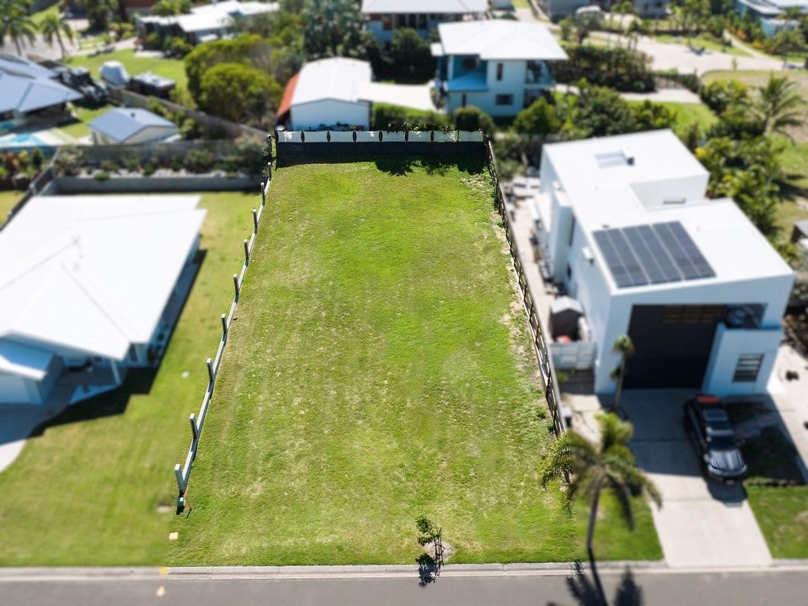 11 Atlantis Boulevard, Agnes Water, QLD 4677