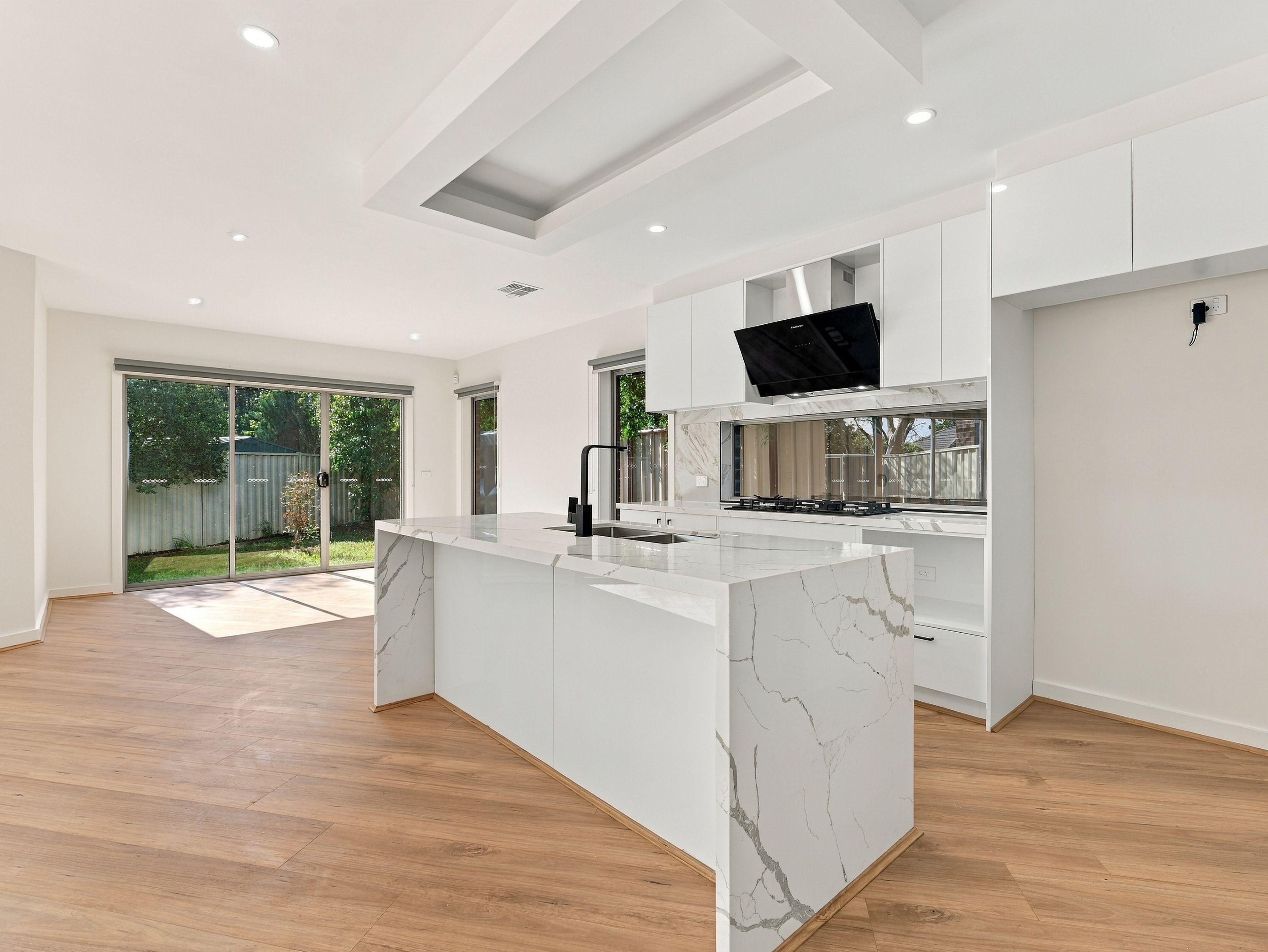 3/10 Davern Court — photo 5 of 29