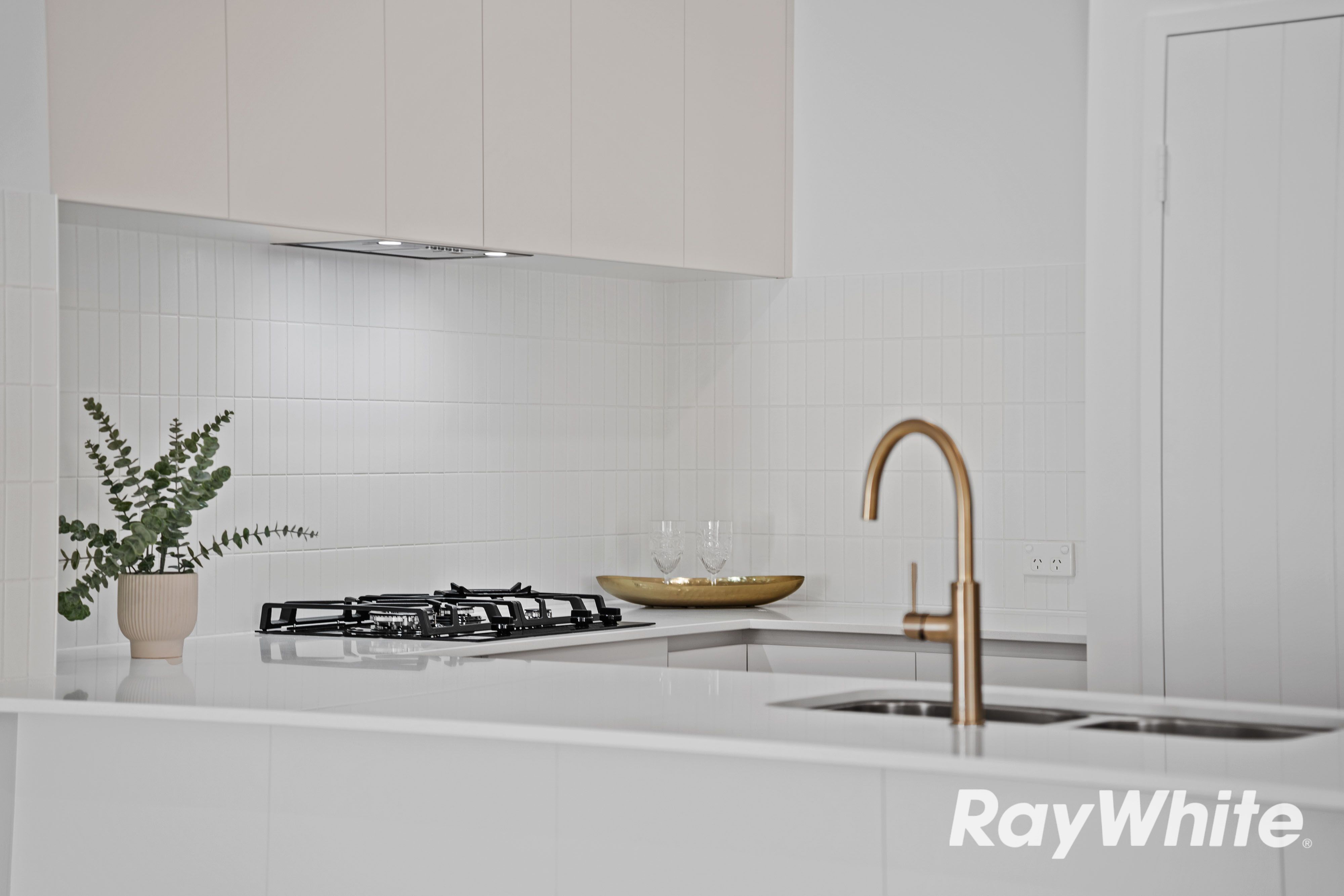 22/101 Oakleigh Drive — photo 19 of 25