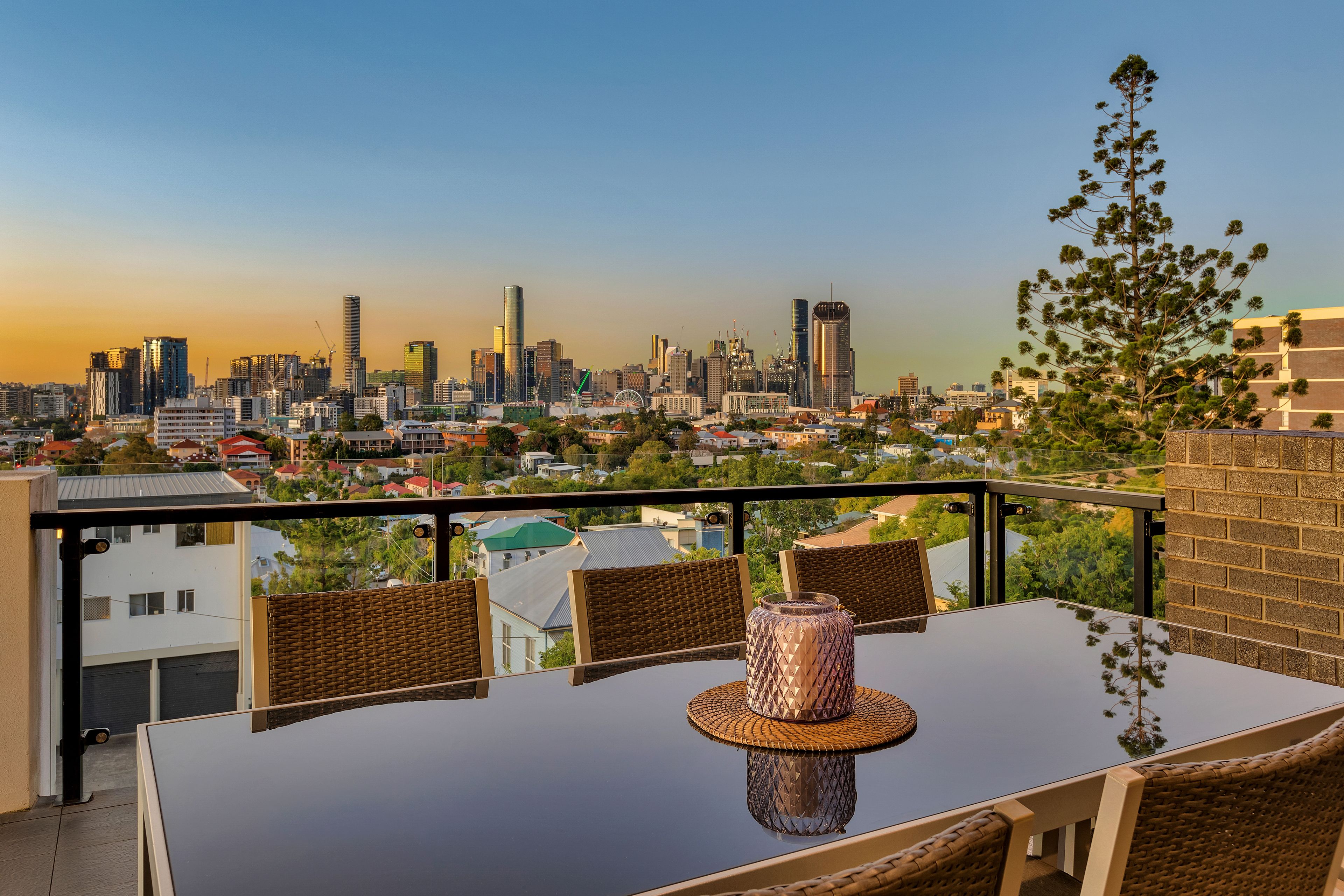 85 Dornoch Terrace, Highgate Hill QLD 4101