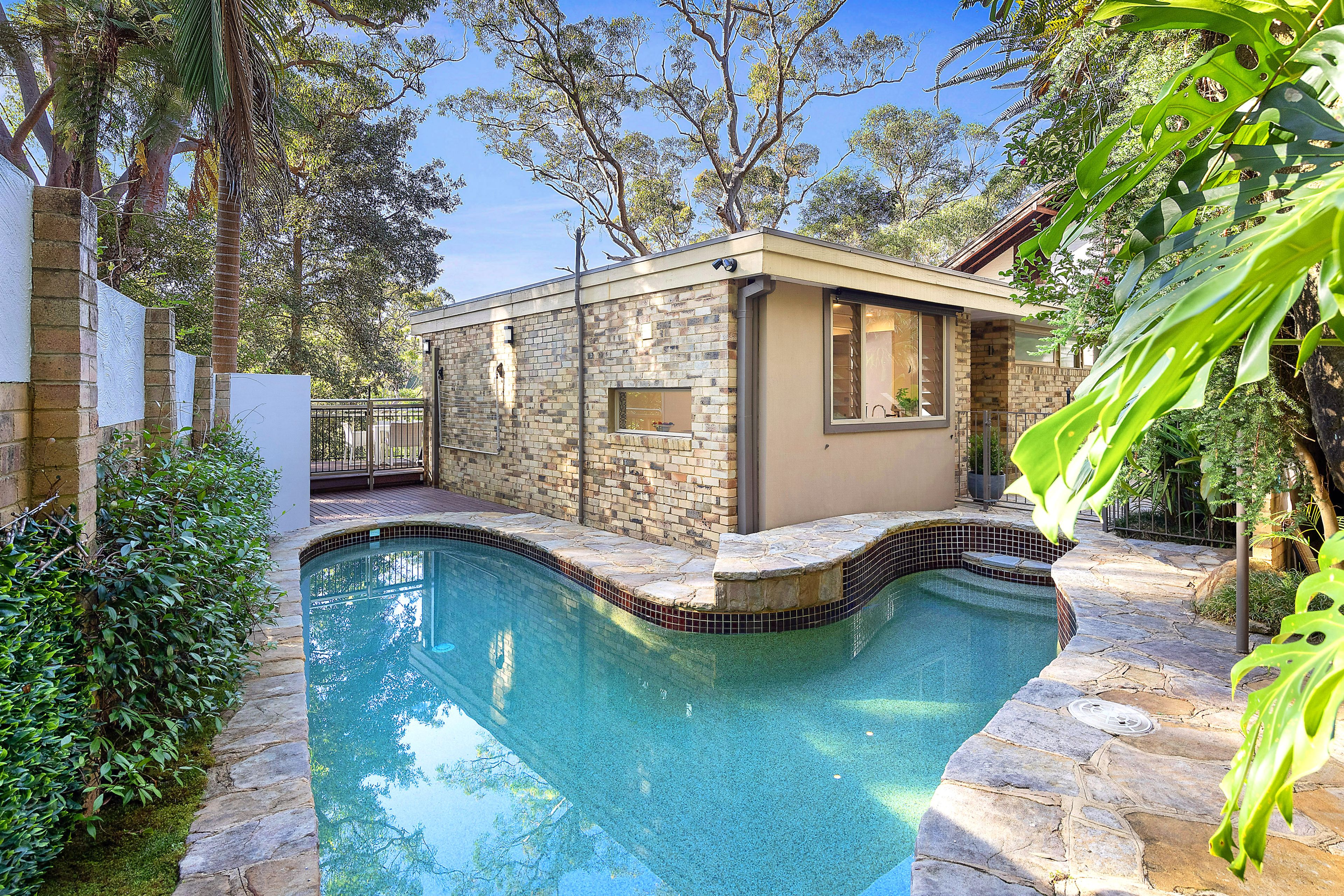 27 Ravenhill Road, Turramurra NSW 2074