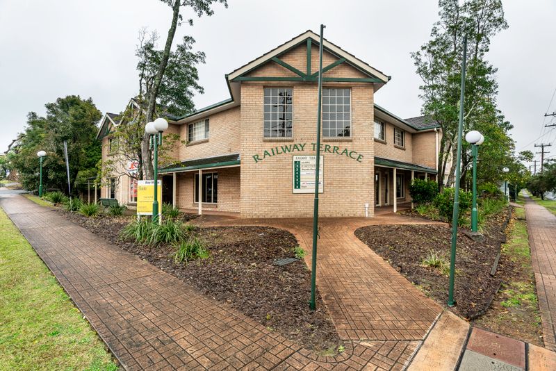 Commercial Retail Property Sold Bomaderry, NSW 7/3335 Meroo Street