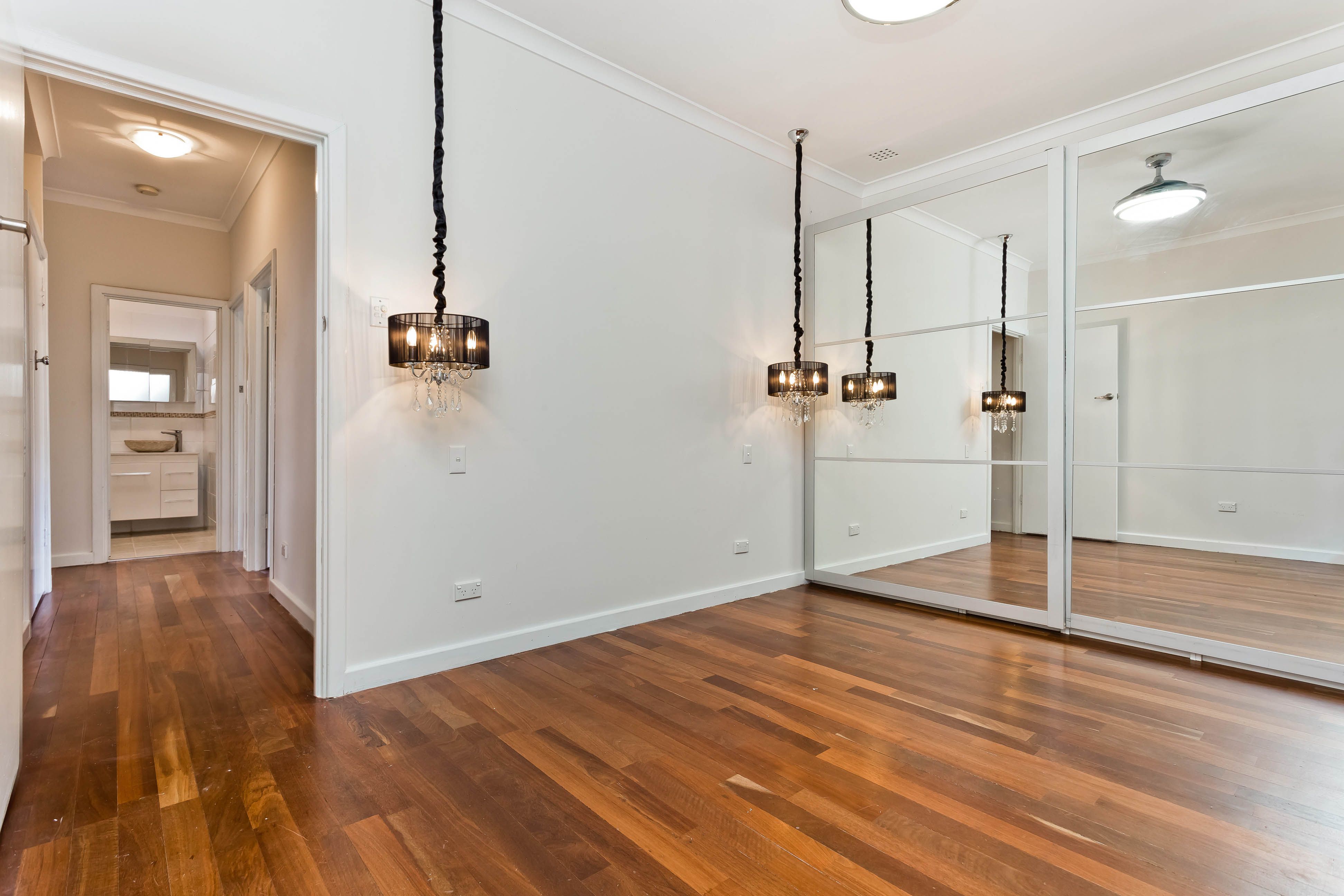 22 Finnan Street, Cloverdale, WA 6105