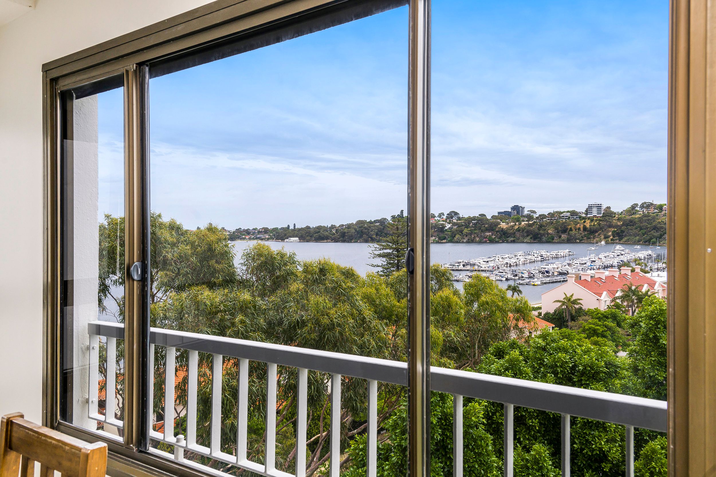 8D/25 Victoria Avenue, Claremont, WA 6010