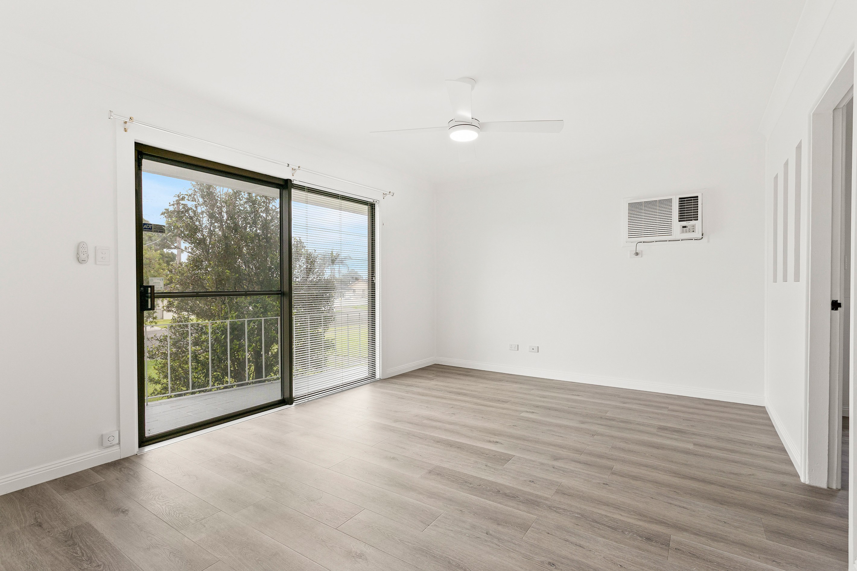 50 Queen Street, Lake Illawarra, NSW 2528