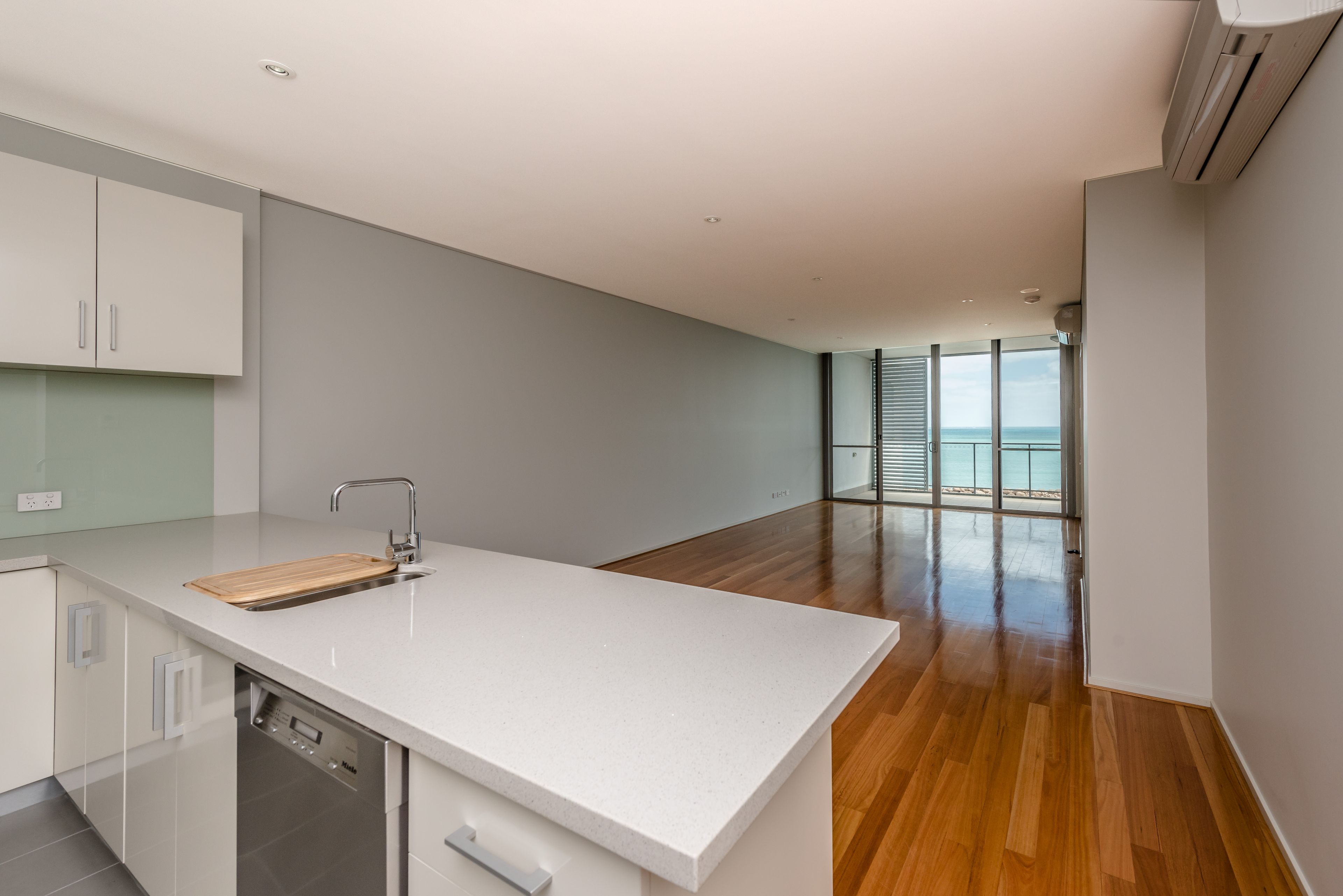 24/7 Forrest Street, GERALDTON, WA 6530