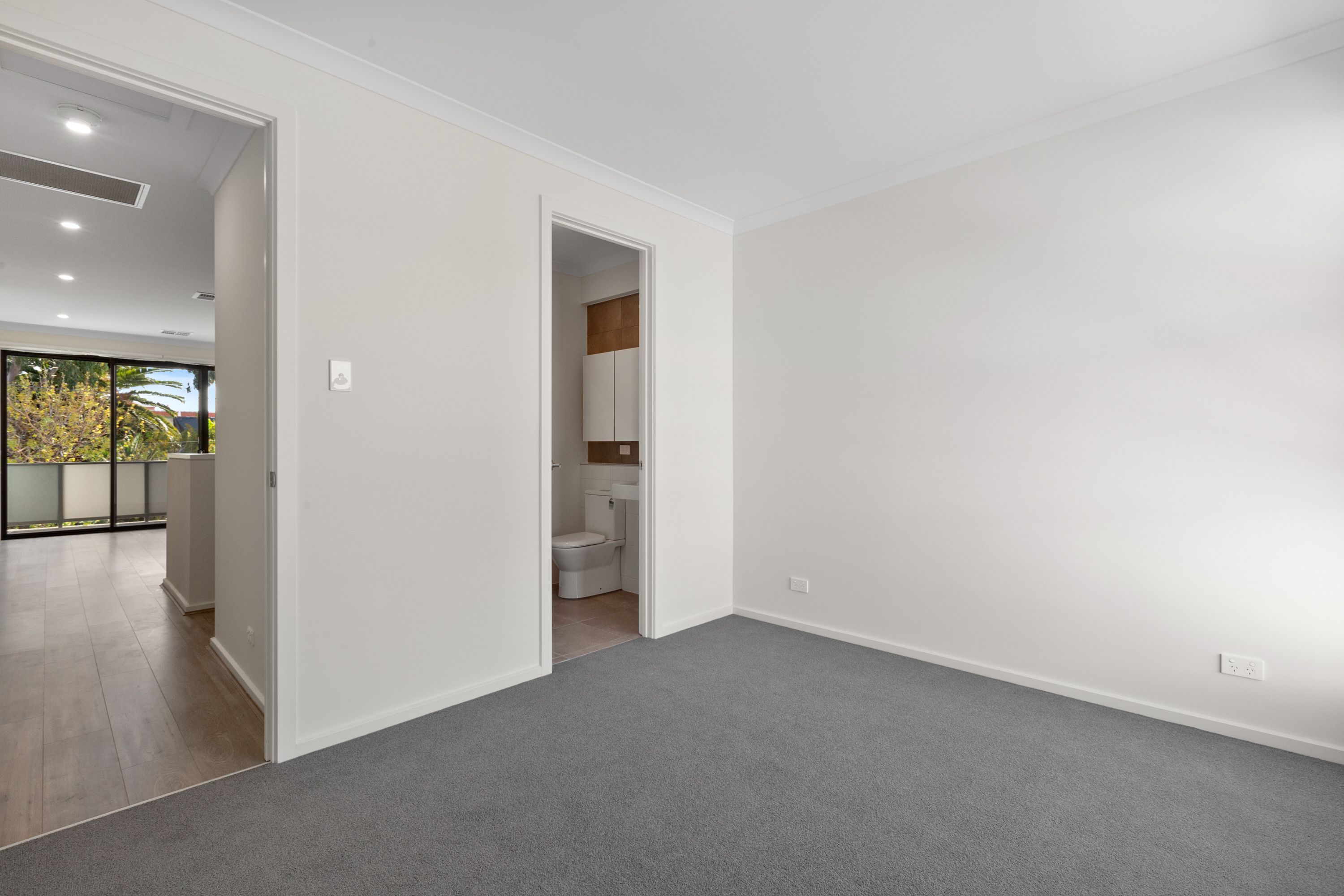 12 Providence — photo 9 of 10