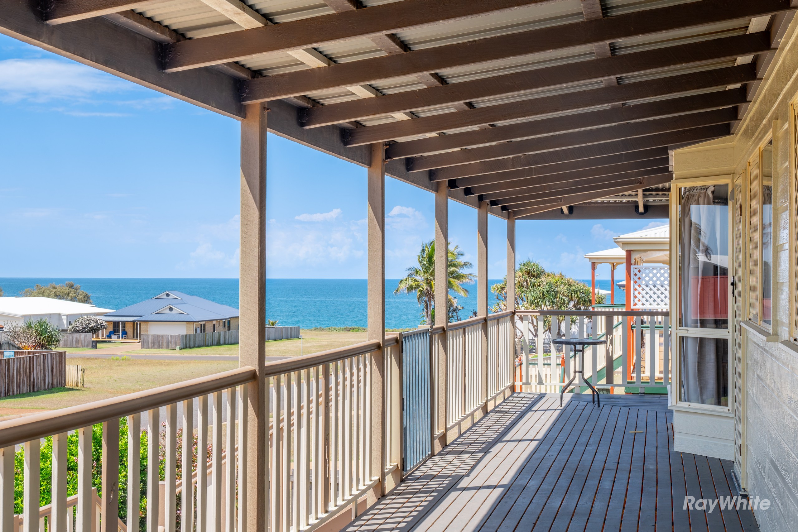 7 Emperor Drive, Elliott Heads, QLD 4670