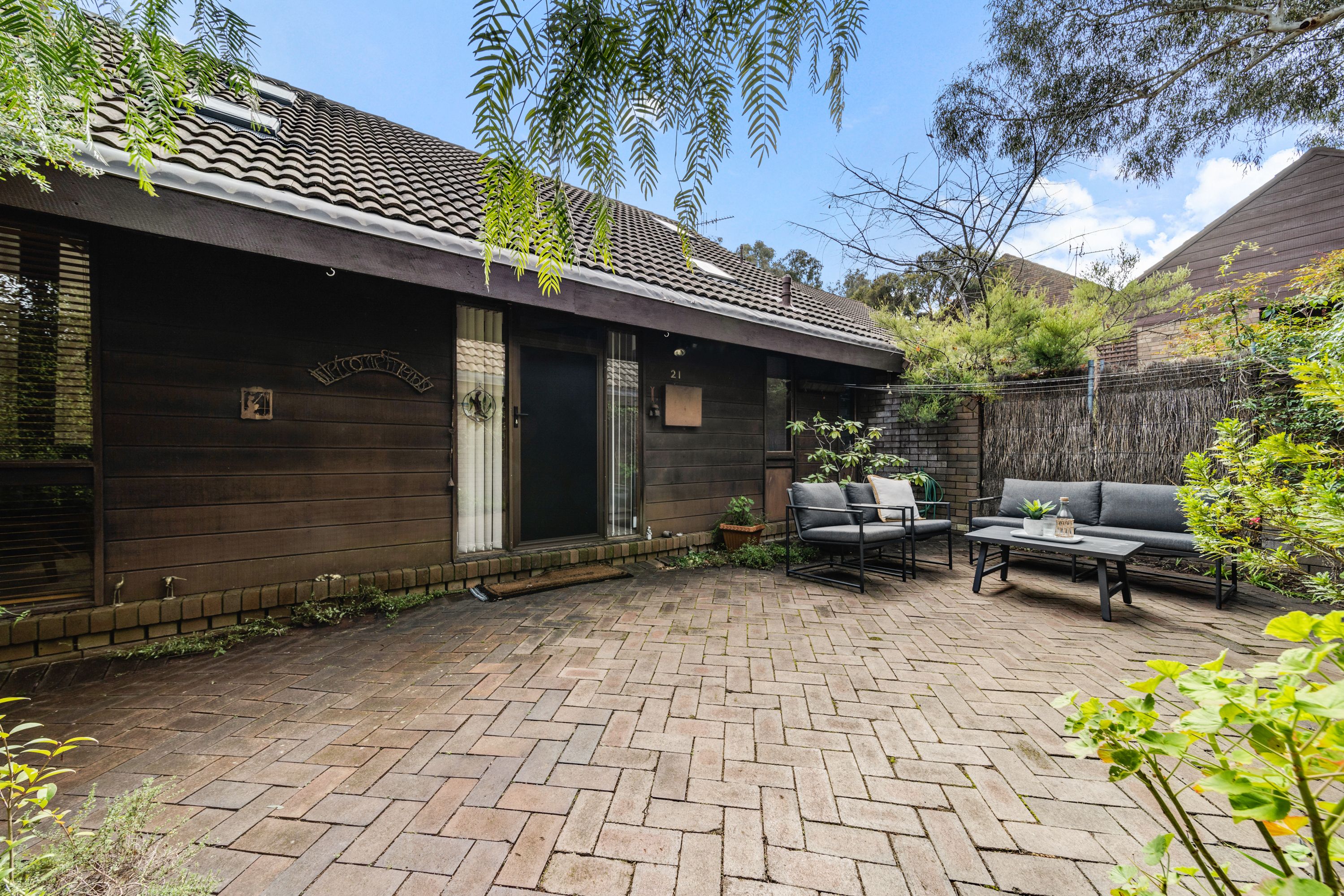 21 Wybalena Grove, Cook, ACT 2614
