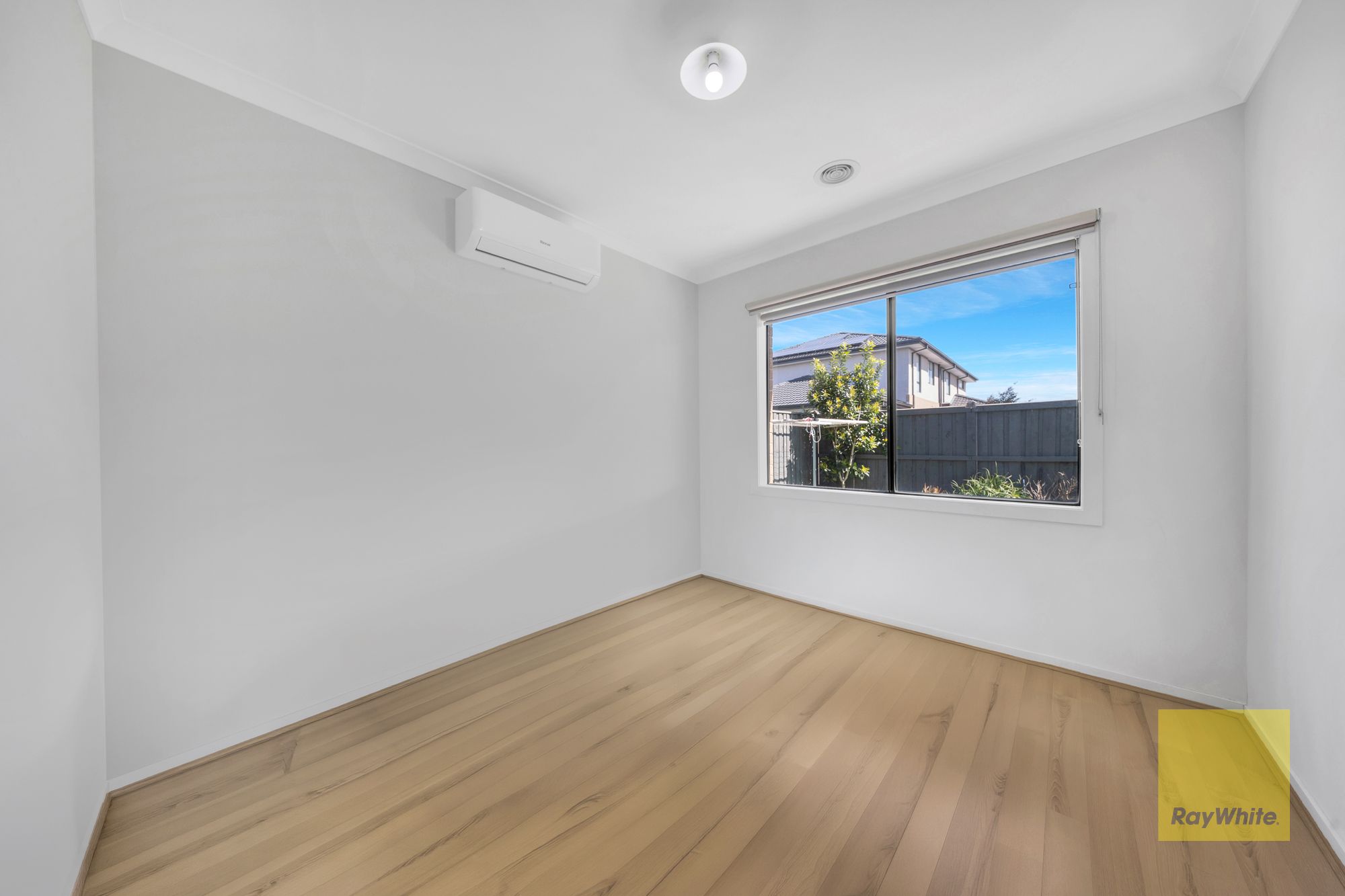 3 Schiller Street — photo 12 of 16