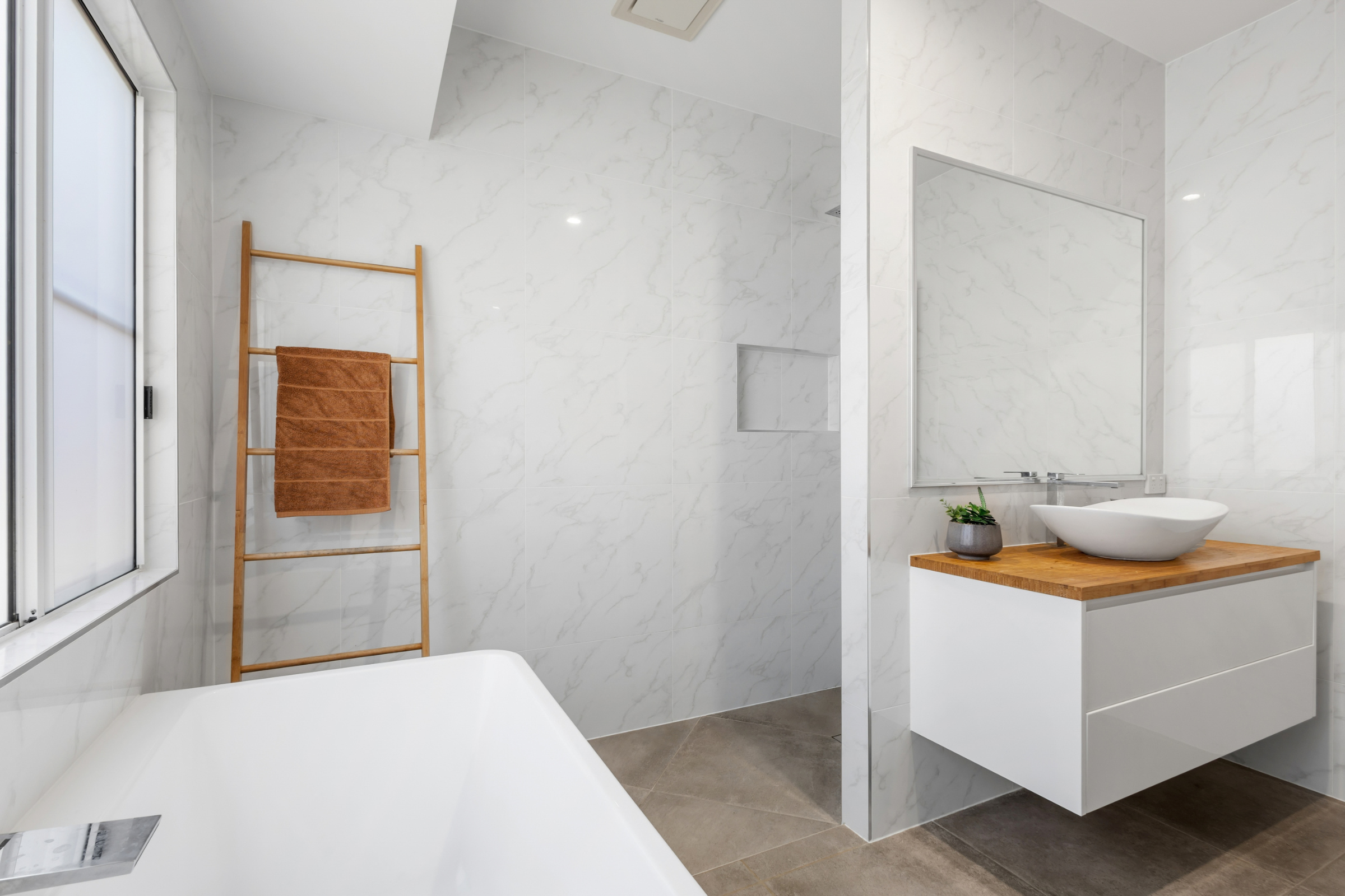 24 Milman Drive — photo 11 of 14