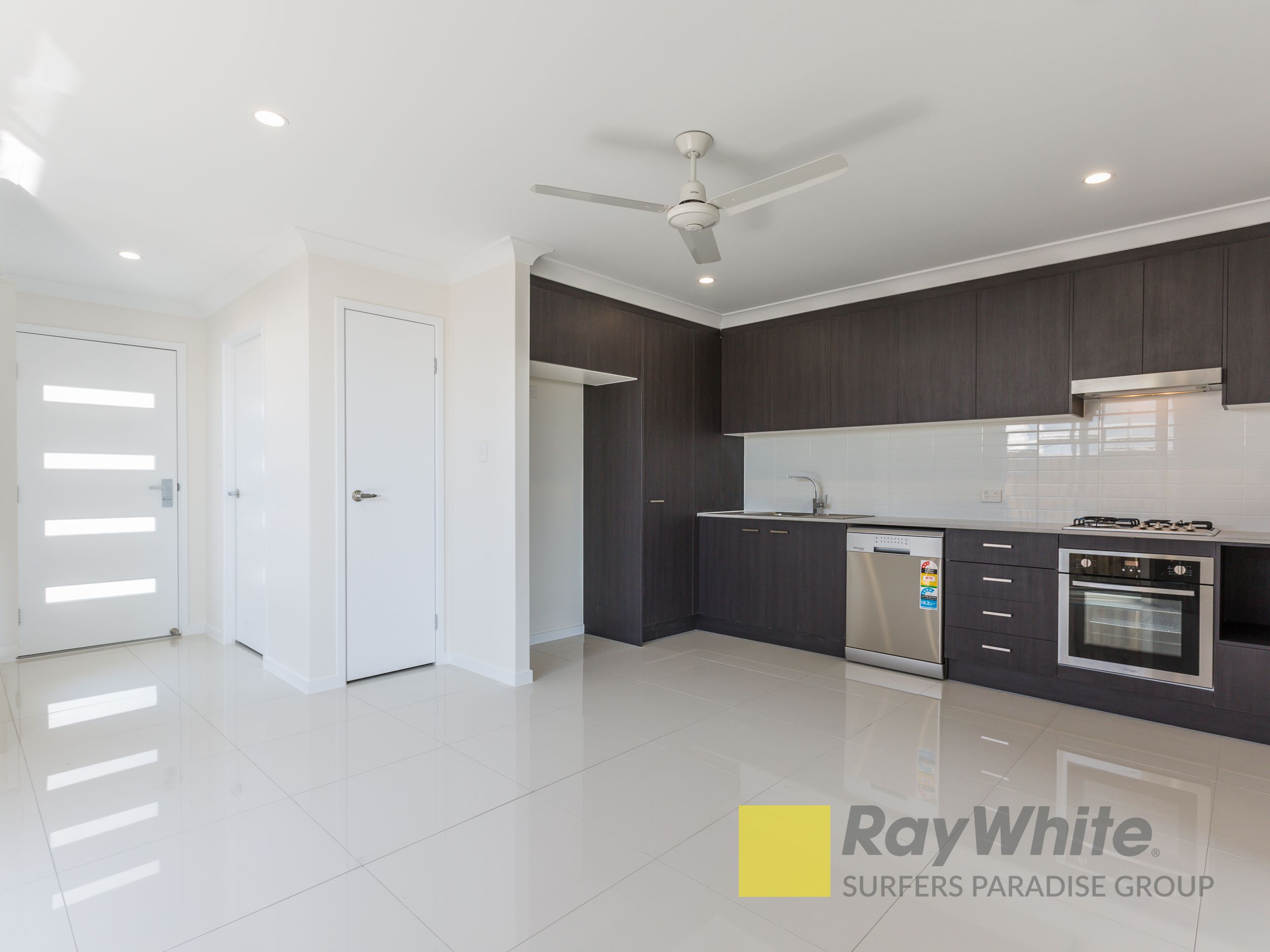 2/5 Quessada Court, Pimpama, QLD 4209
