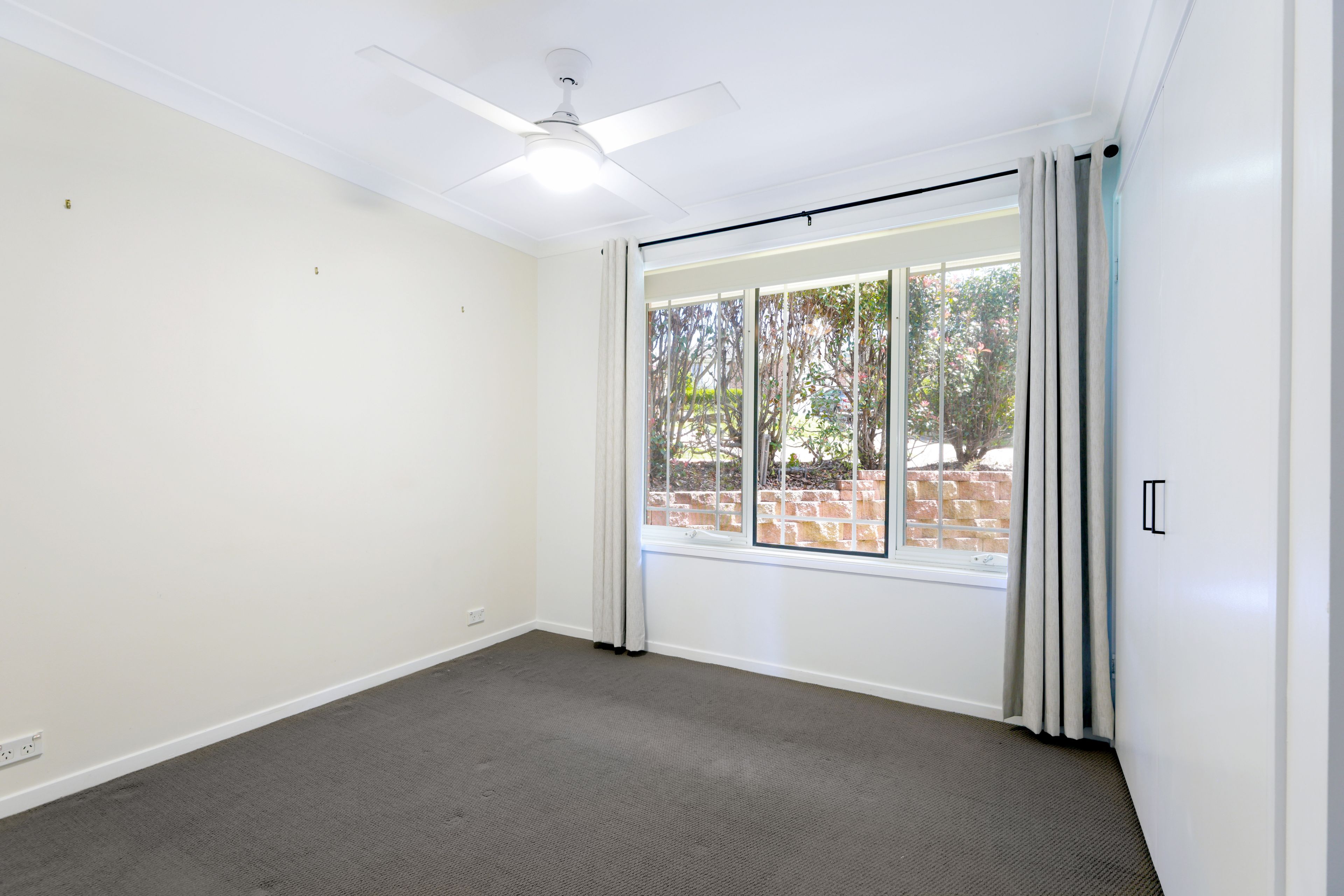 3 Rosea Place — photo 8 of 12