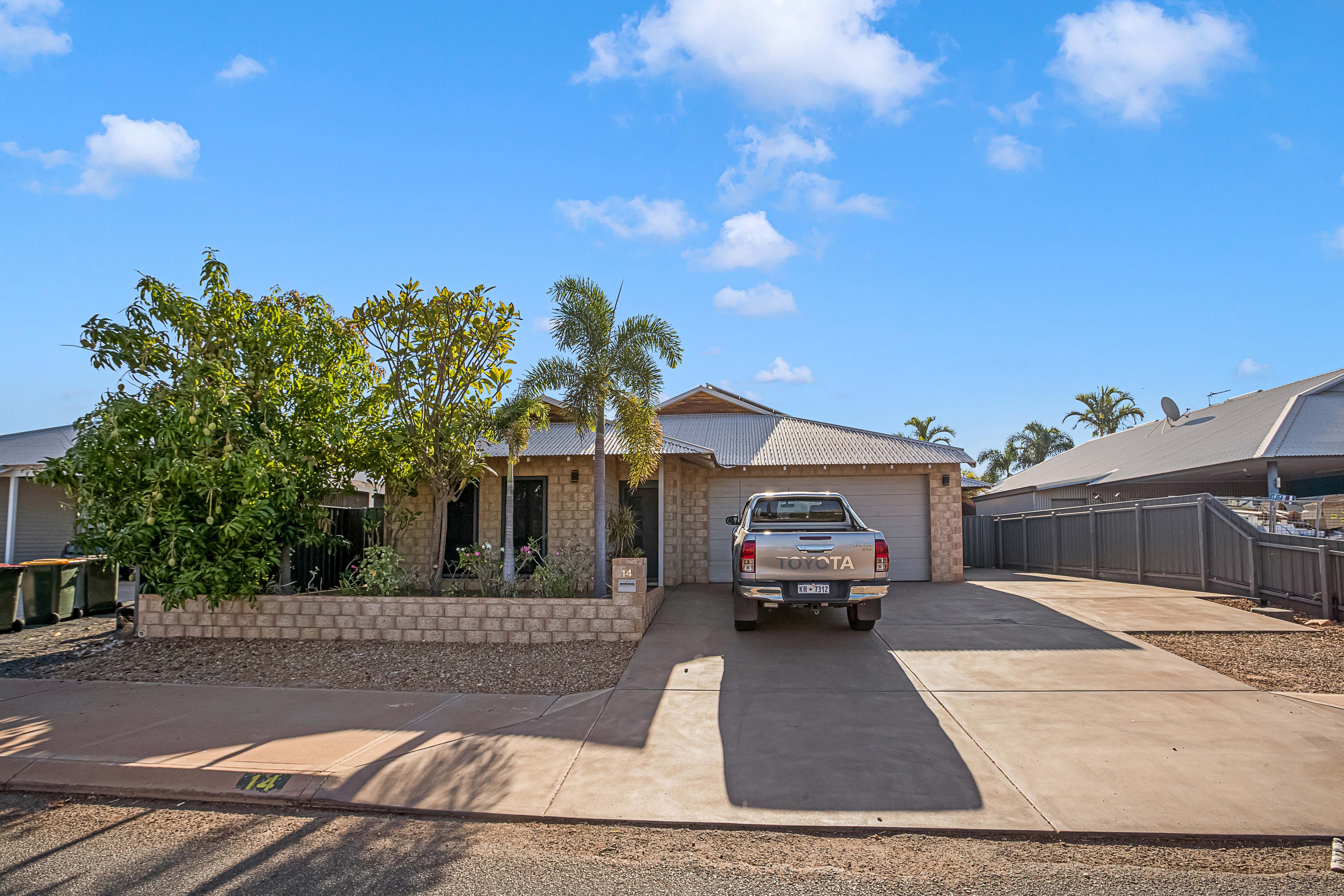 14 Nyamina Road, Baynton, WA 6714