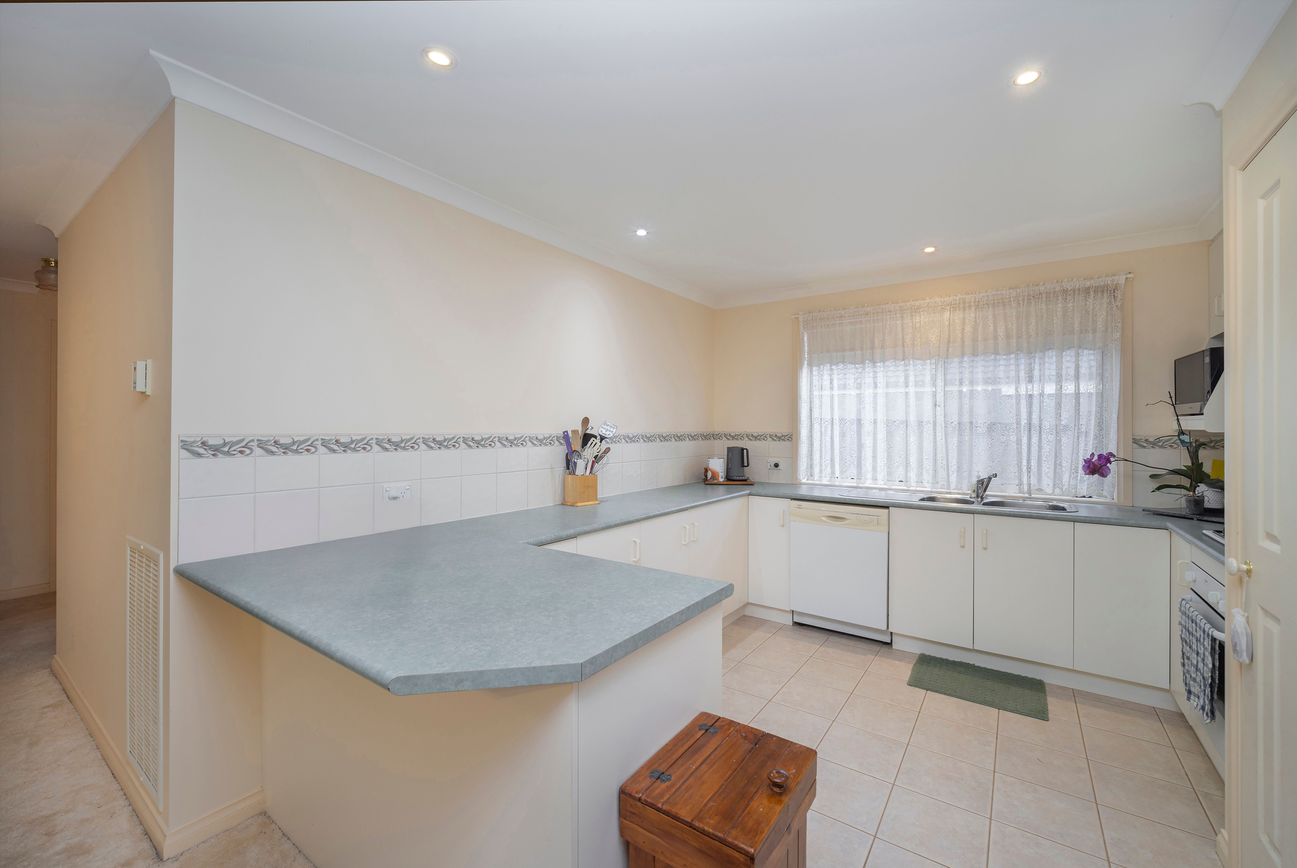 98 Balmoral Road, Warrnambool, VIC 3280