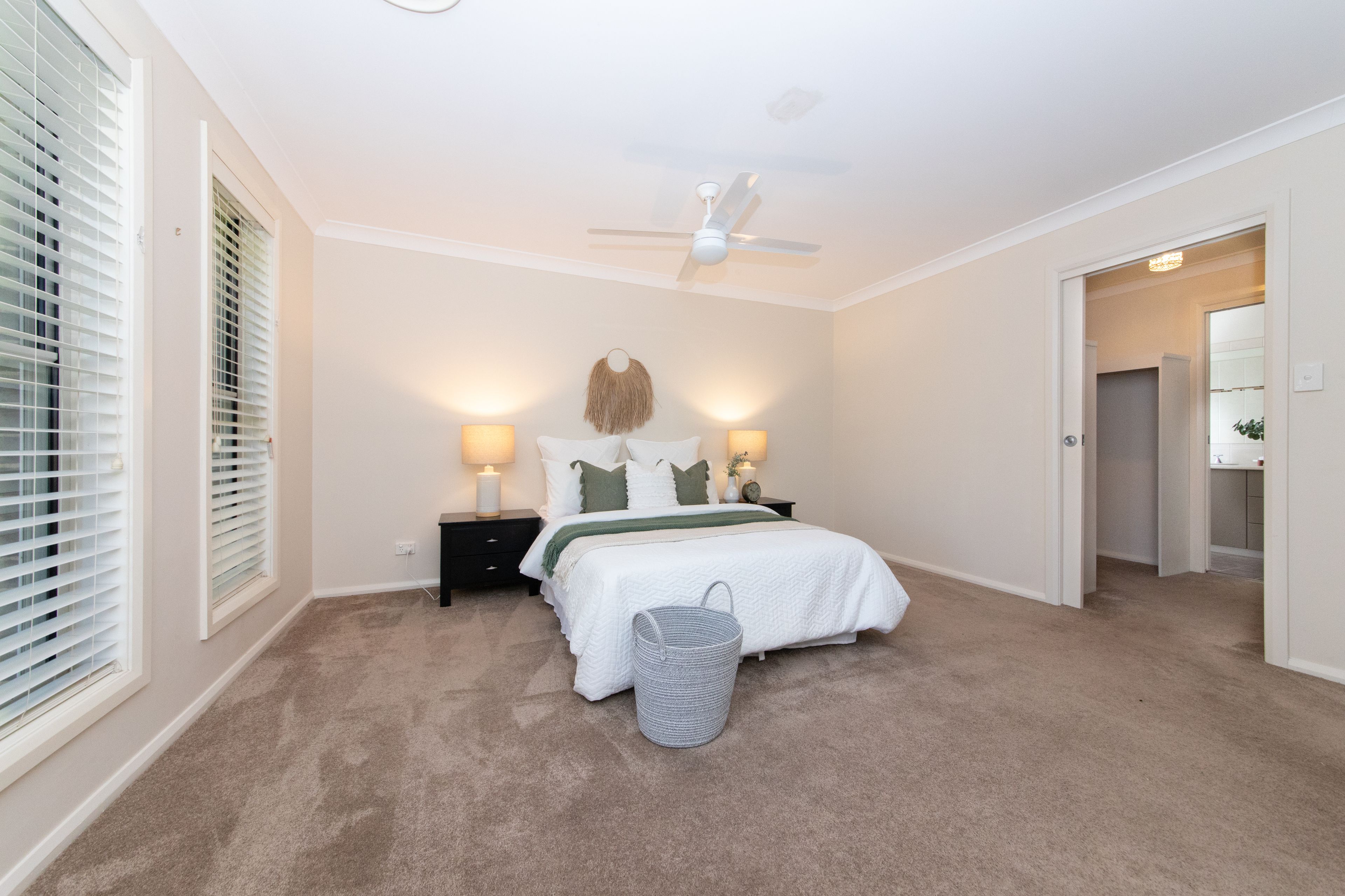 21 Cobbity Avenue — photo 8 of 19