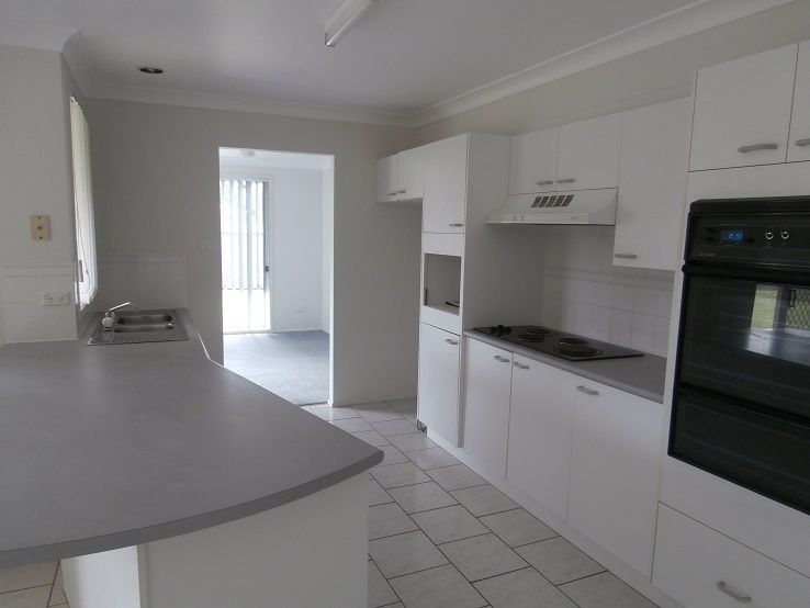 5 Centennial Court, Bomaderry, NSW 2541