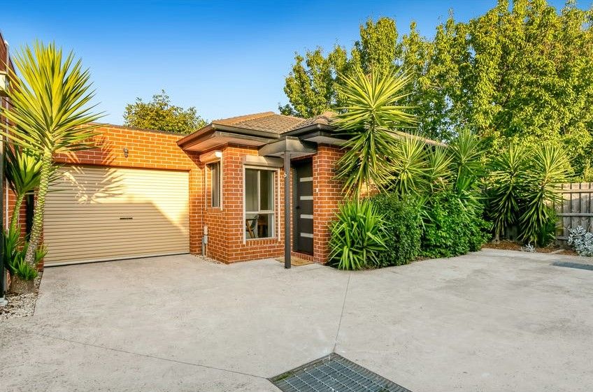 15-17 Chaleyer Street, Reservoir VIC 3073