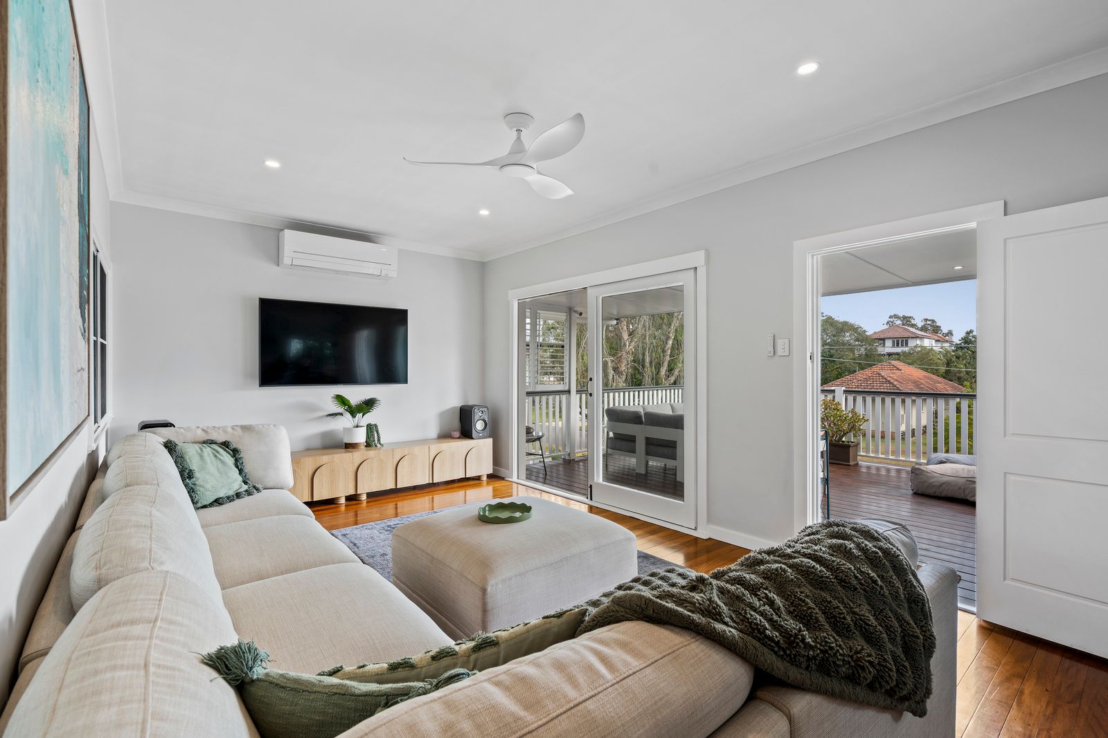 12 Allamanda Street — photo 7 of 30