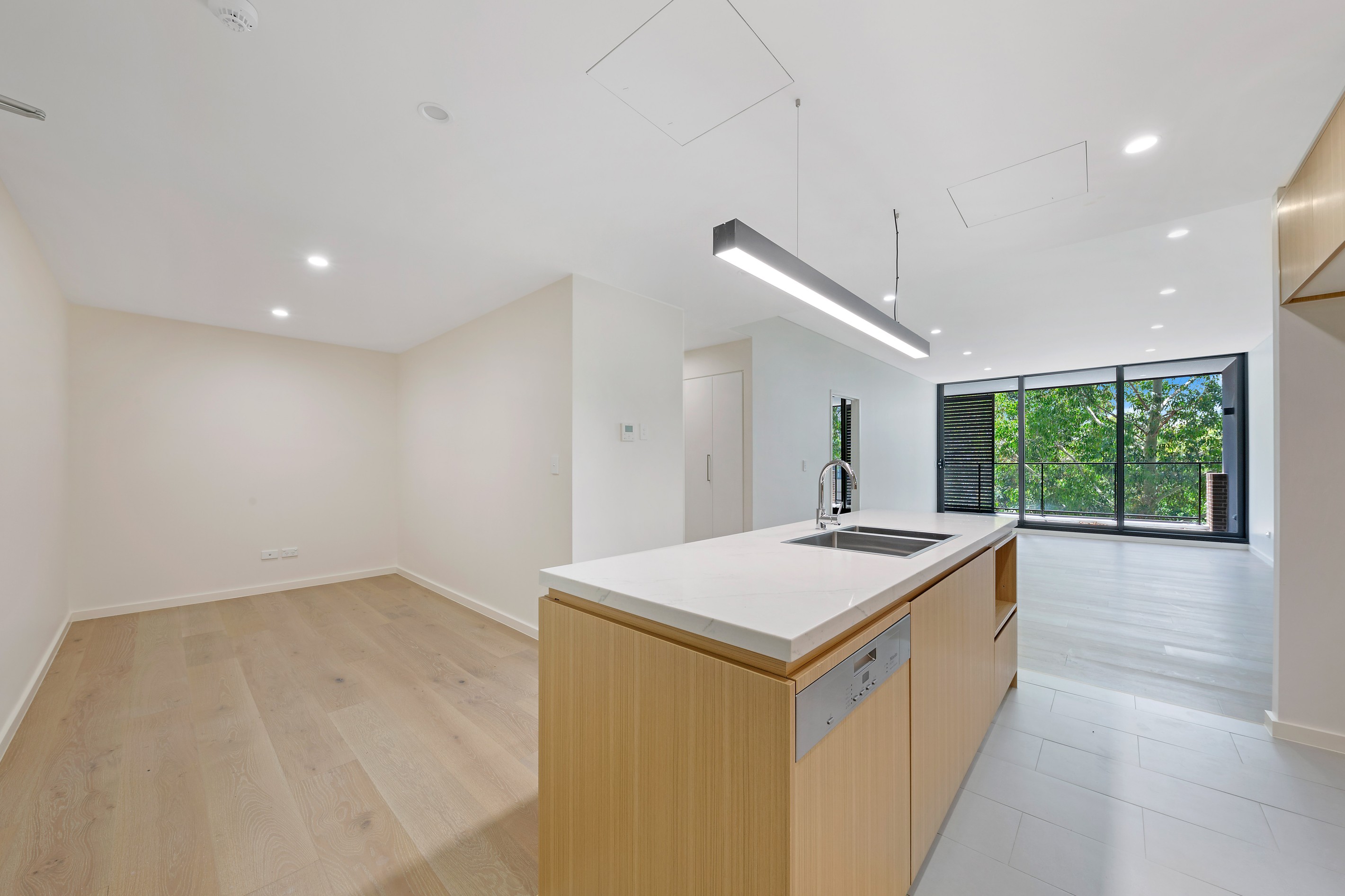 U/98 Caddies Boulevard, Rouse Hill, NSW 2155