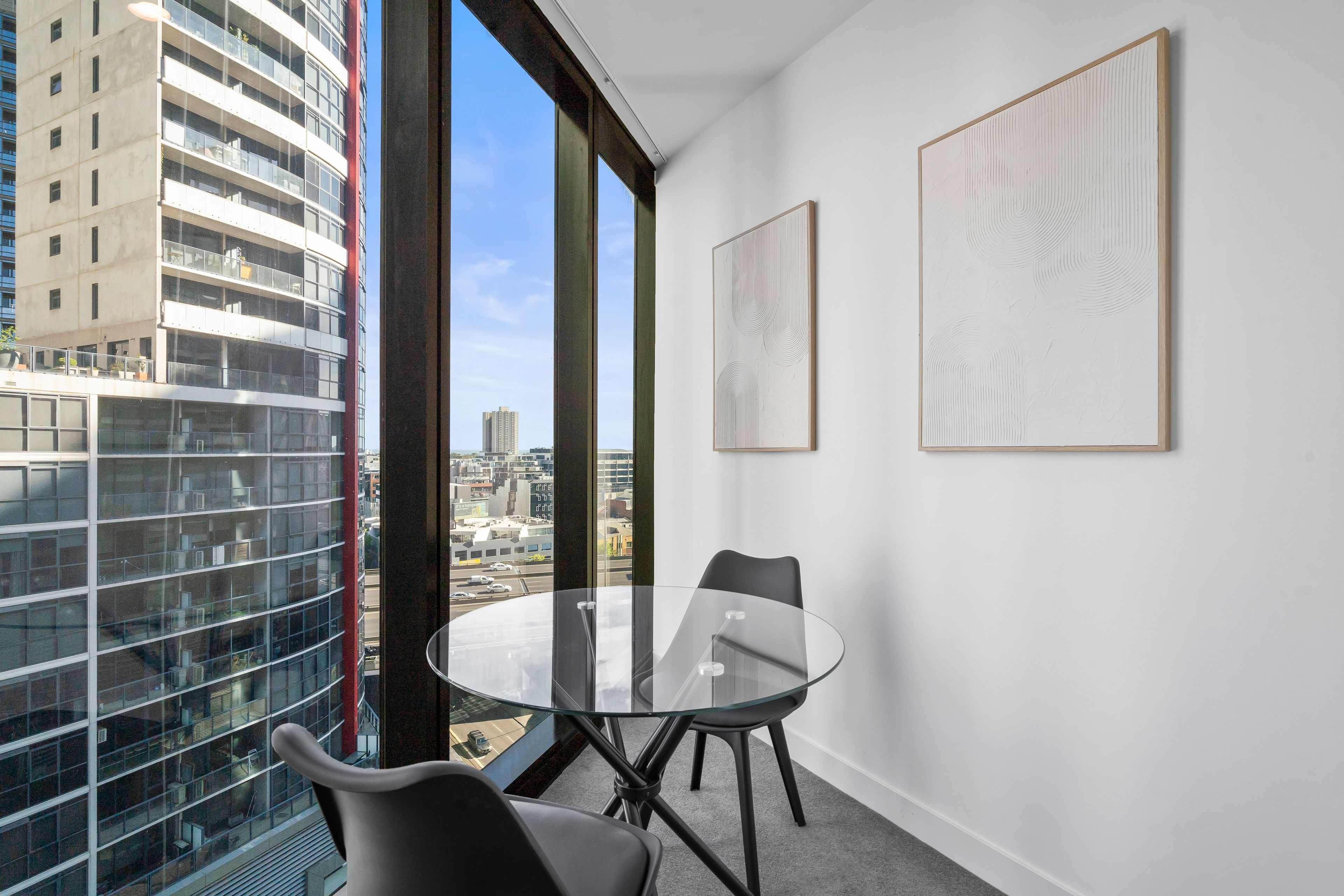 1802/105 Clarendon Street, Southbank, VIC 3006