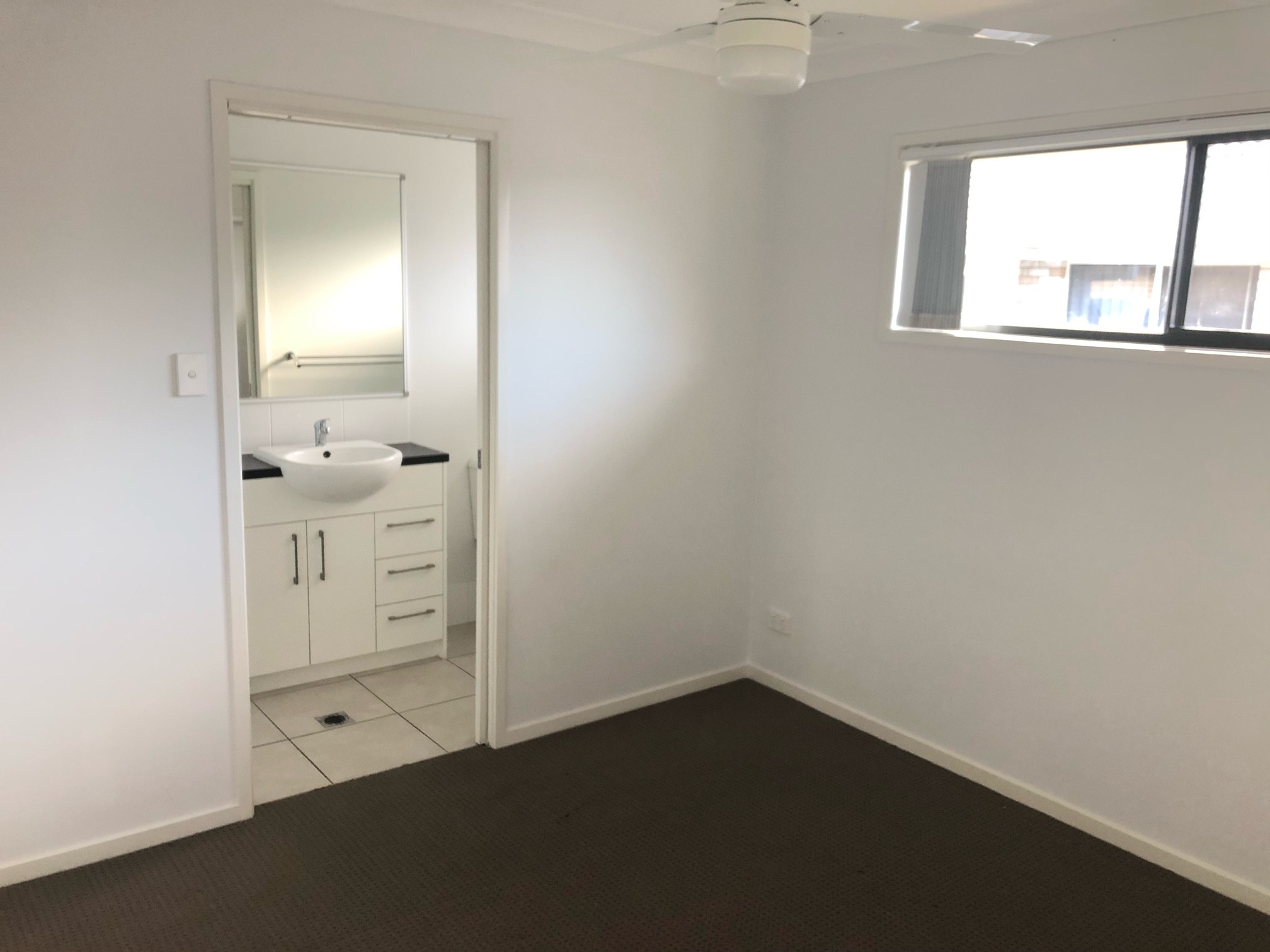 1/17 Phoebe Way, Gleneagle, QLD 4285