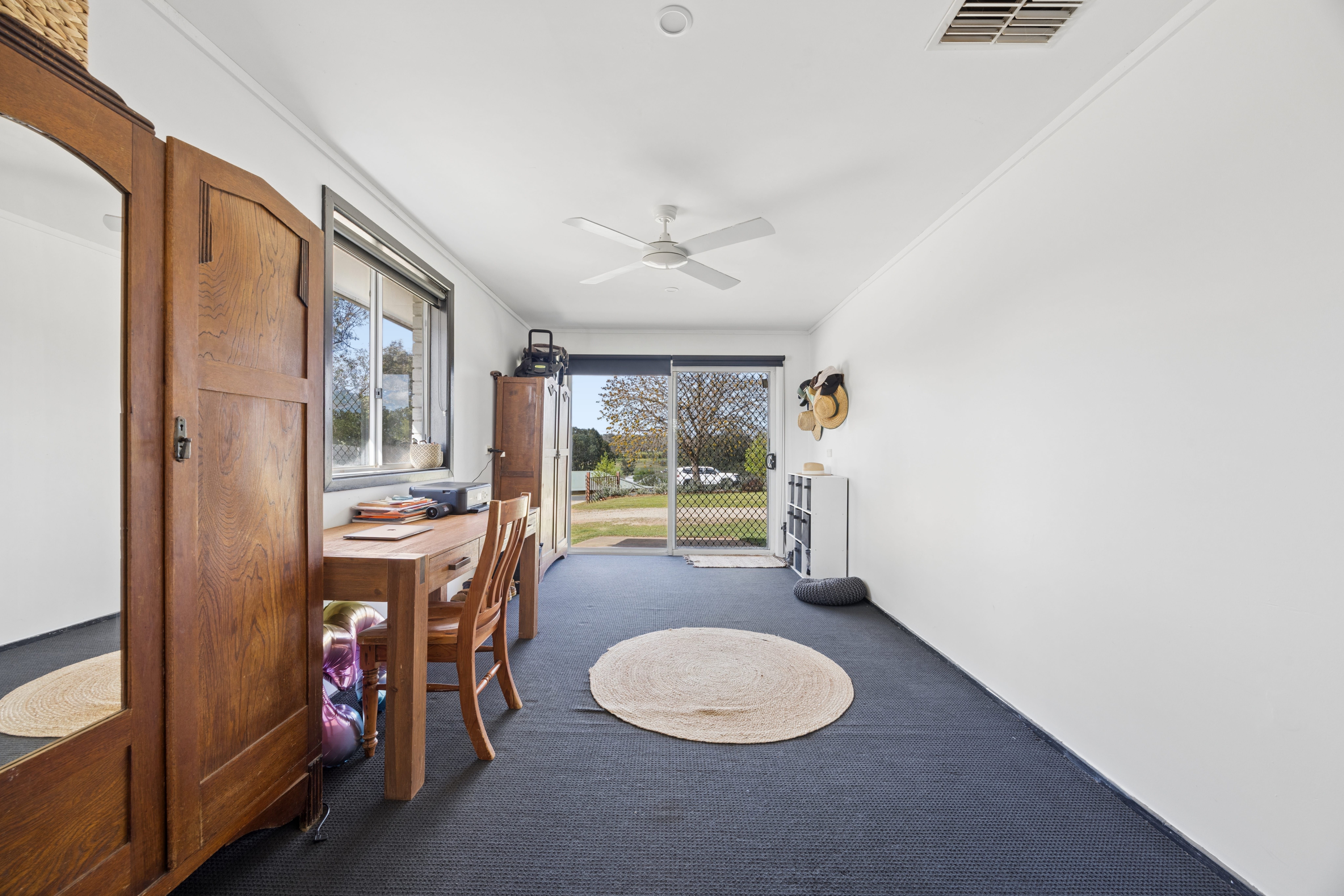 102 Willawong Street — photo 12 of 29