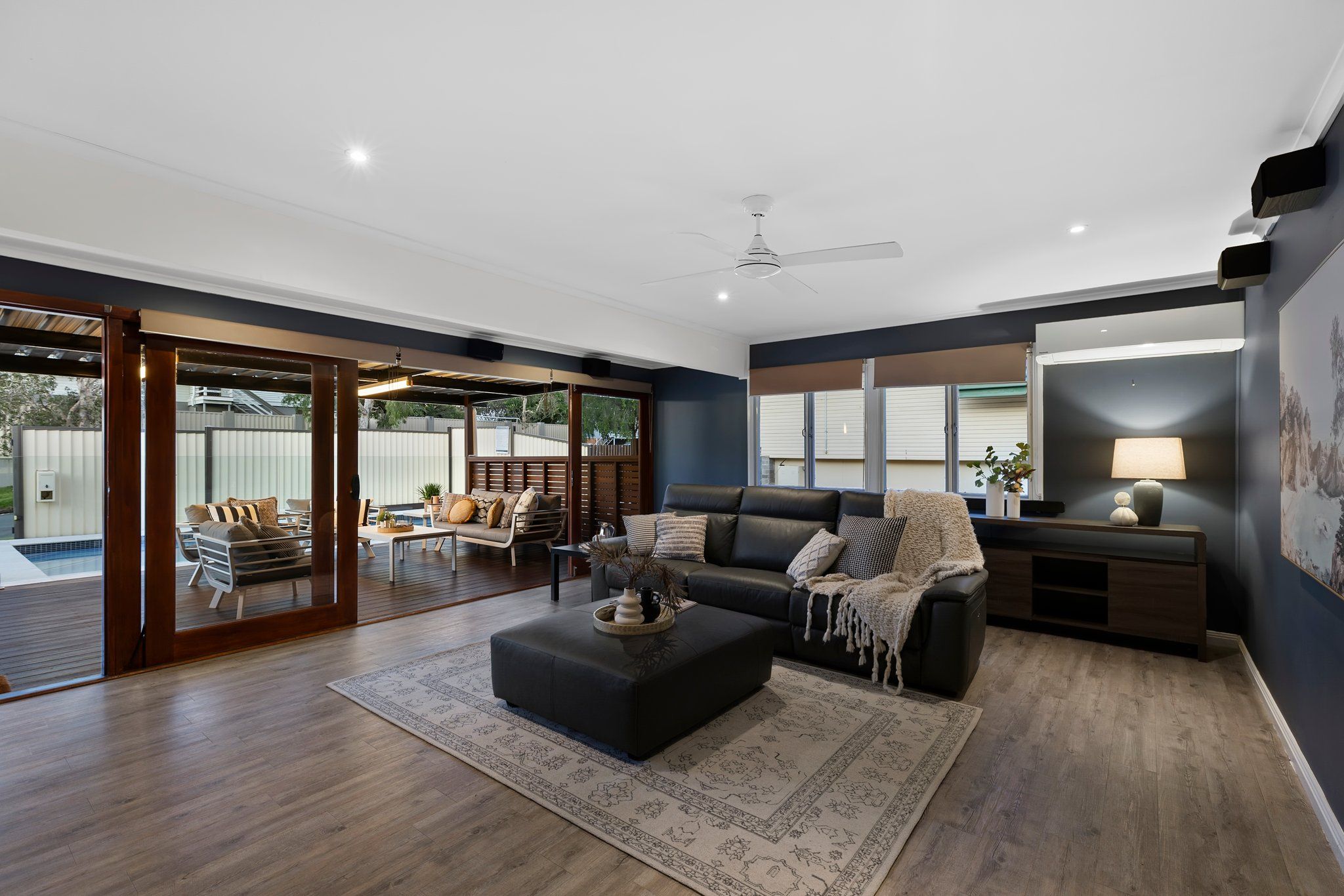 15 Dooloo Crescent, Ferny Hills, QLD 4055