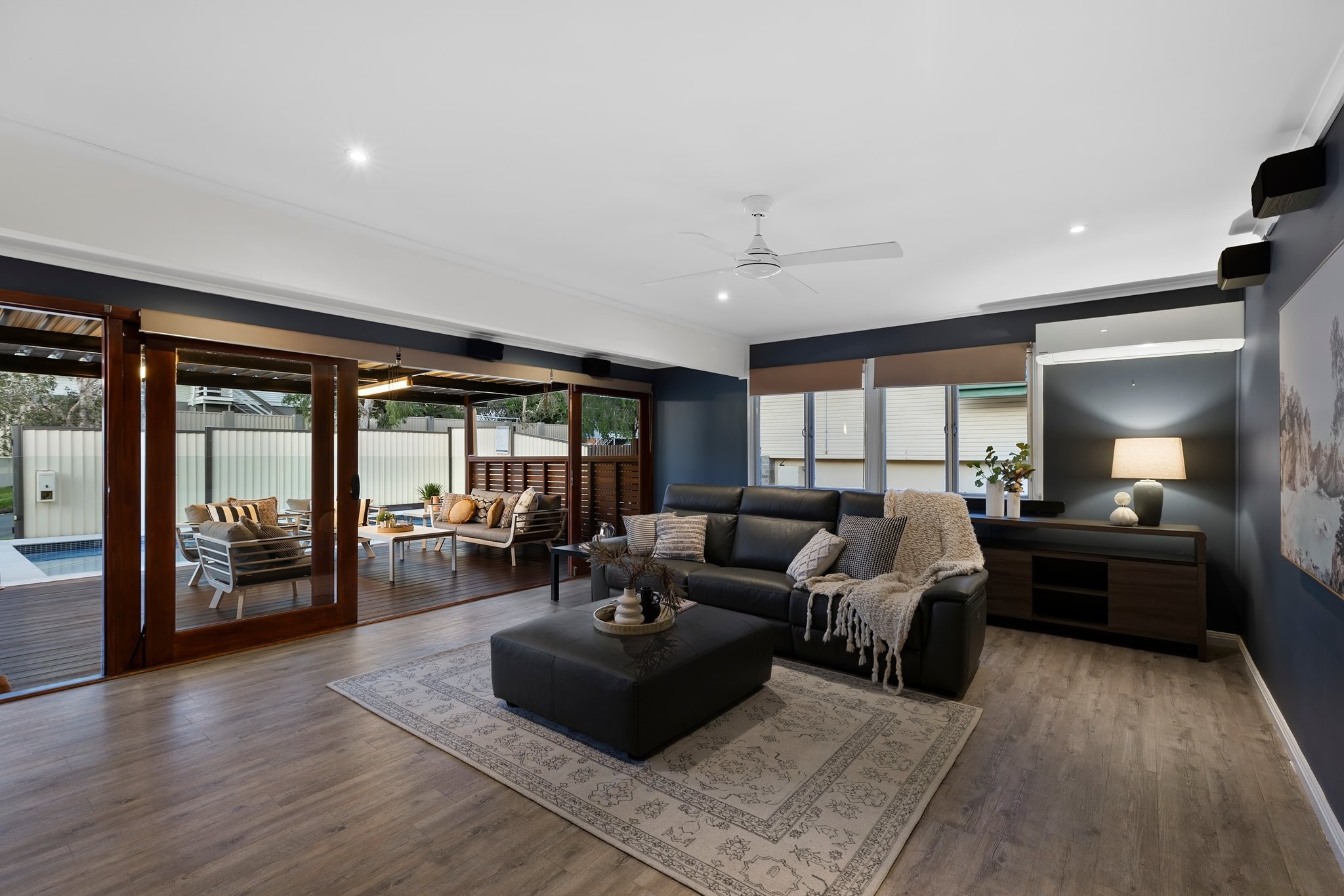 15 Dooloo Crescent, Ferny Hills, QLD 4055