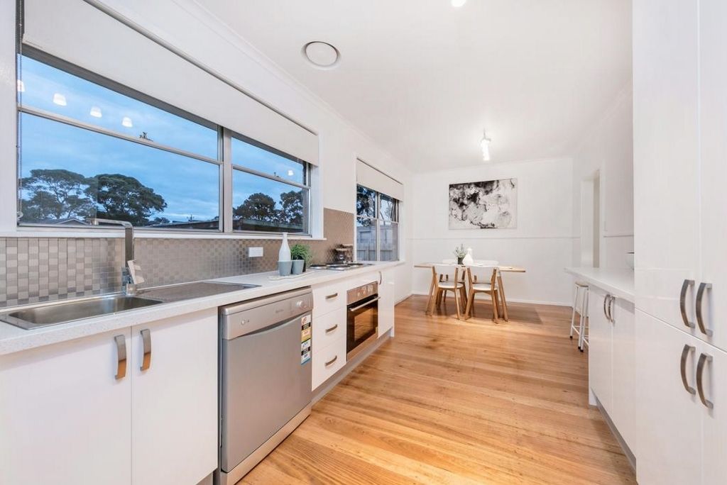 17 Windoo Street, Frankston North, VIC 3200