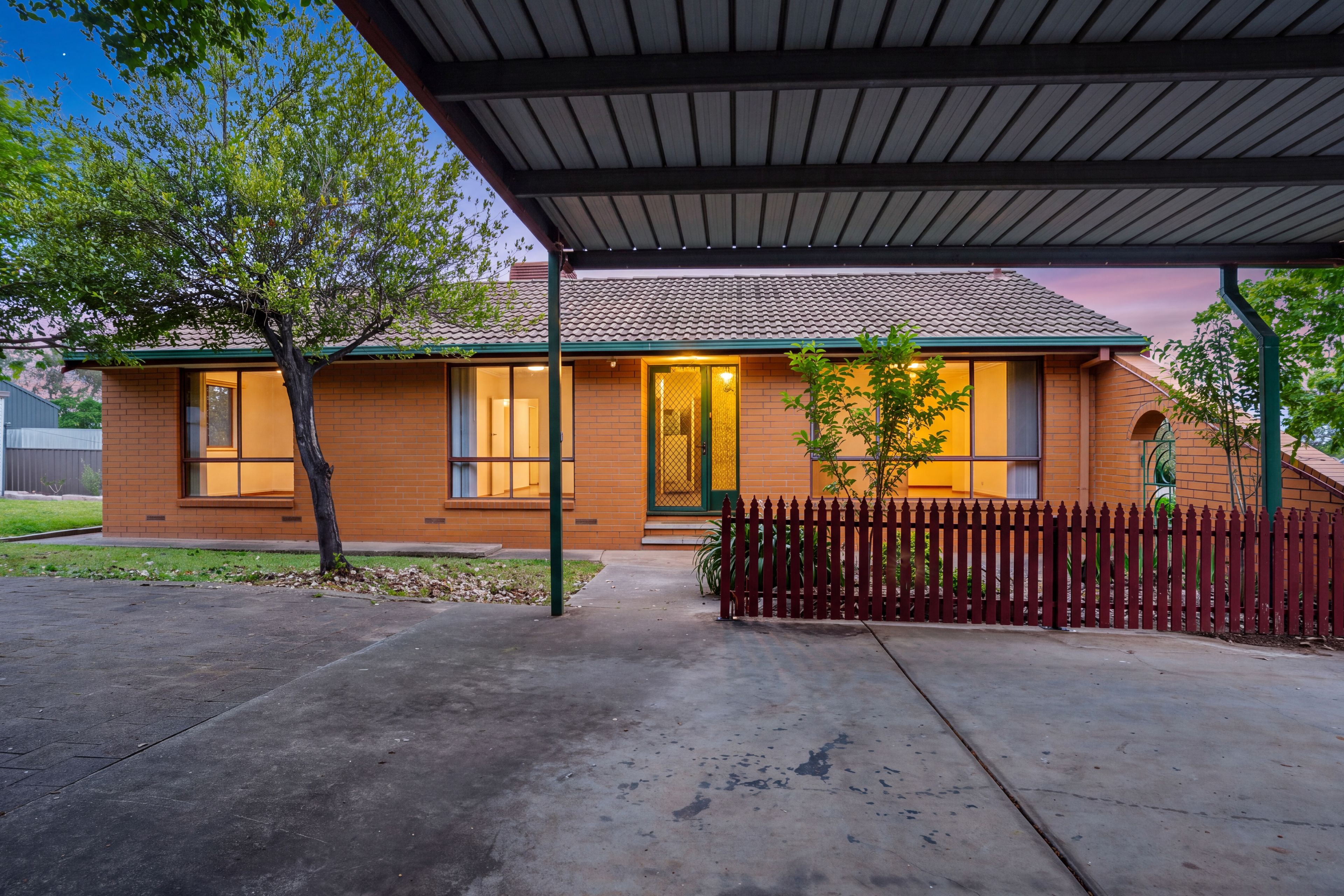 70 Cardo Drive — photo from Ray White Albury North