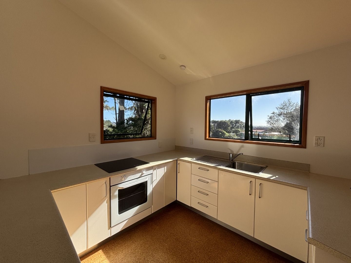 Henderson, Waitakere City