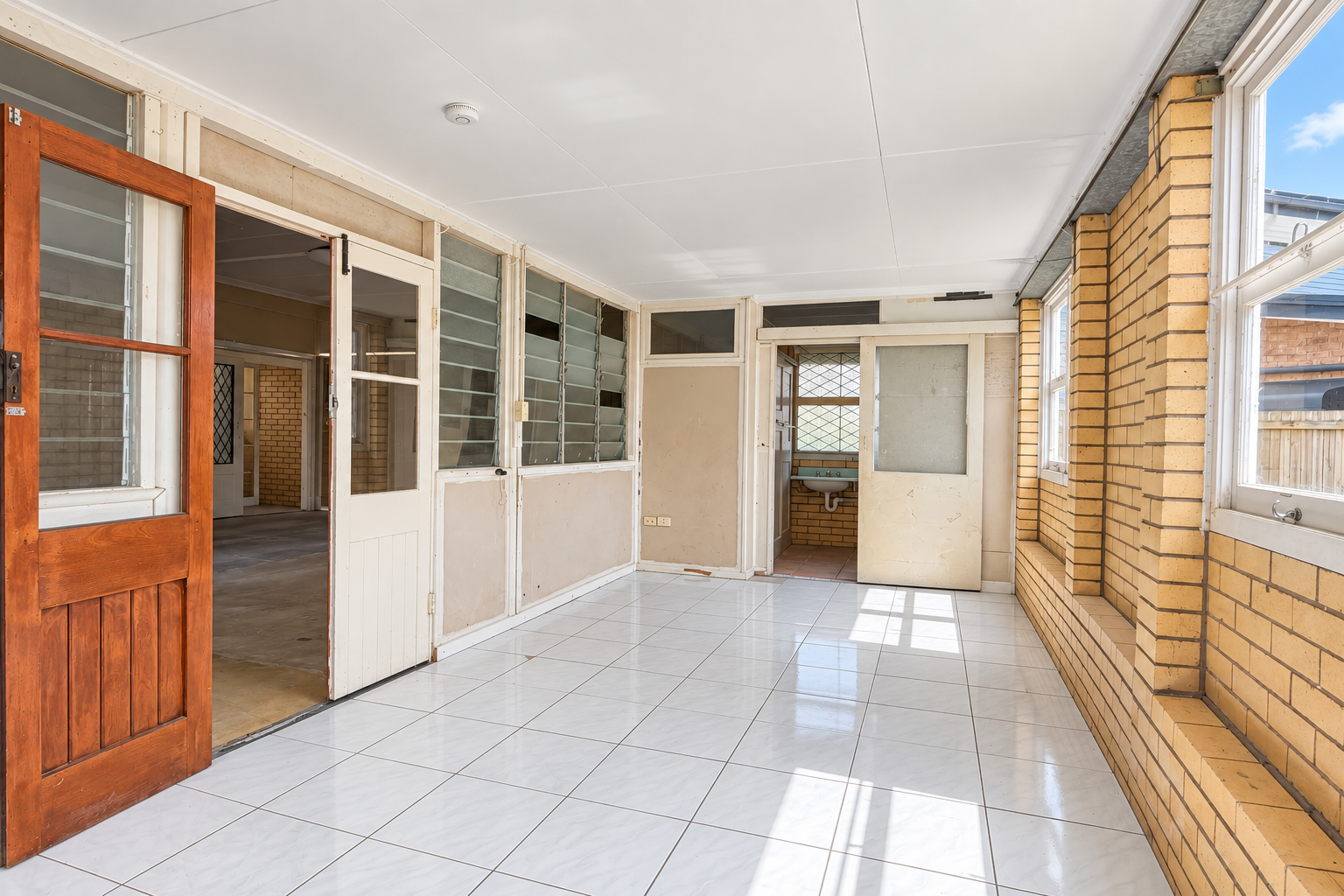 38 Kinyunga Street — photo 12 of 15