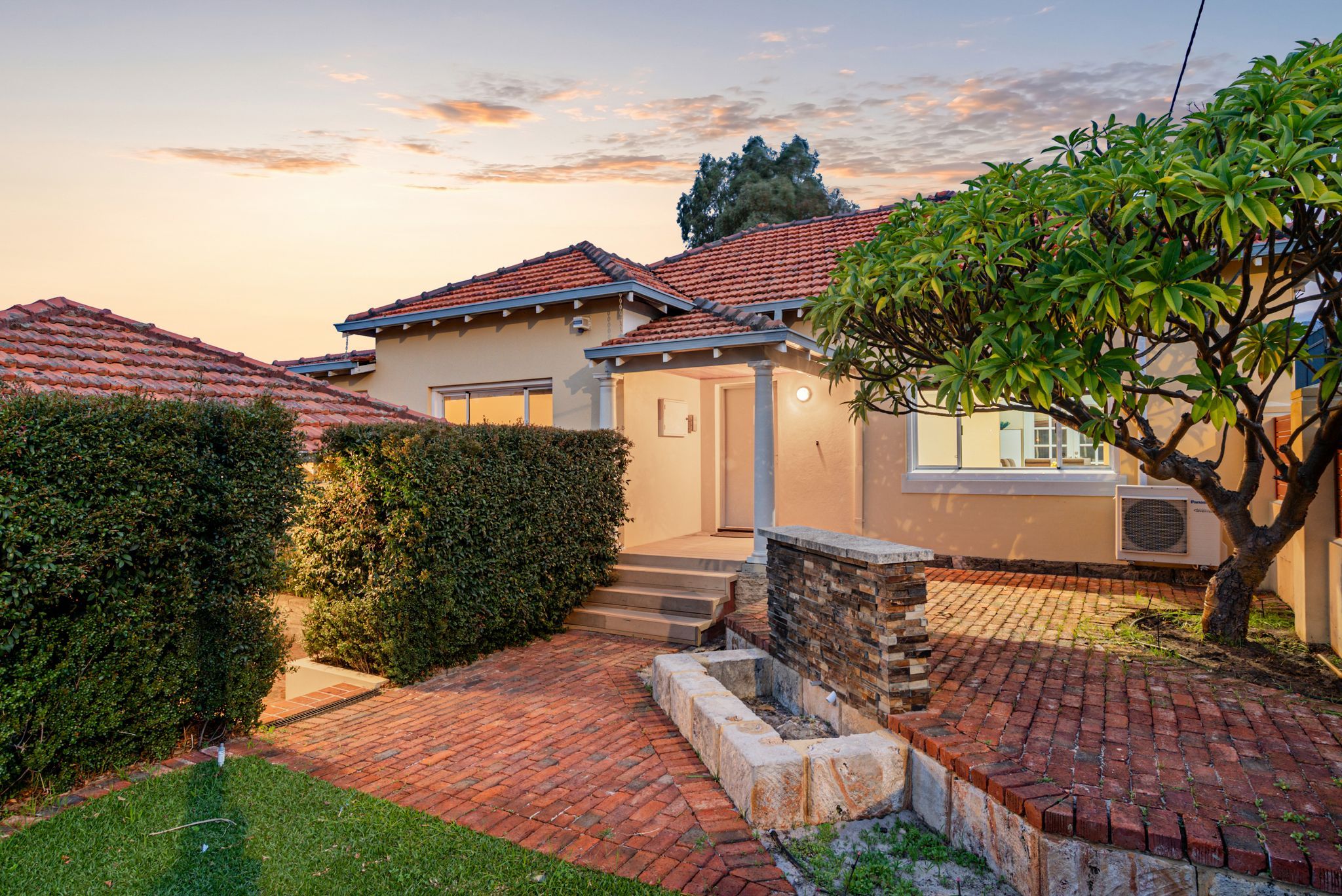 1 Edward Street, Bedford, WA 6052