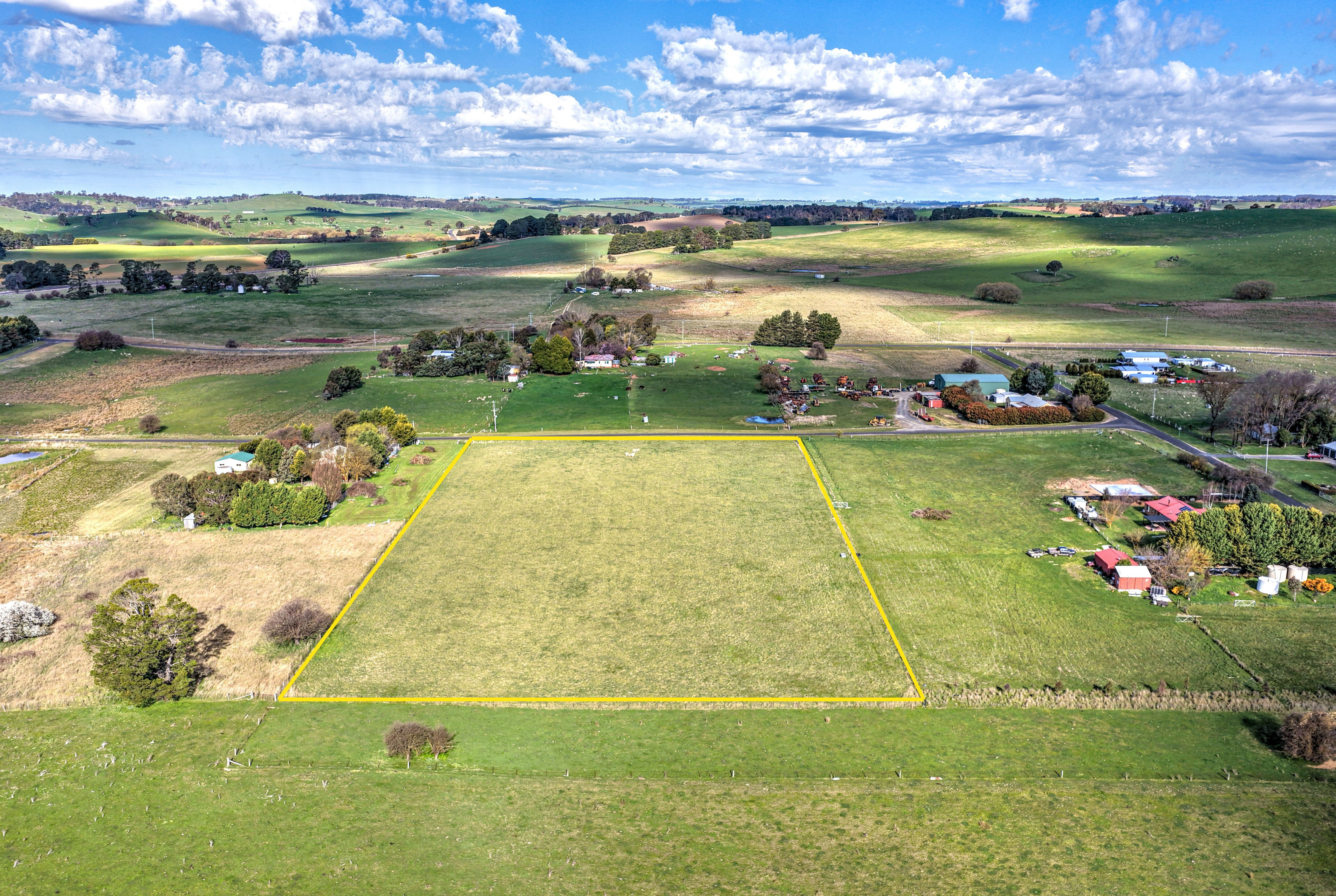 30 Mendham Street, Barry via — photo from Ray White Rural Orange