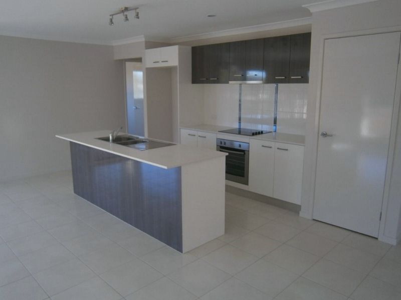 22 Brindabella Parade, New Auckland, QLD 4680
