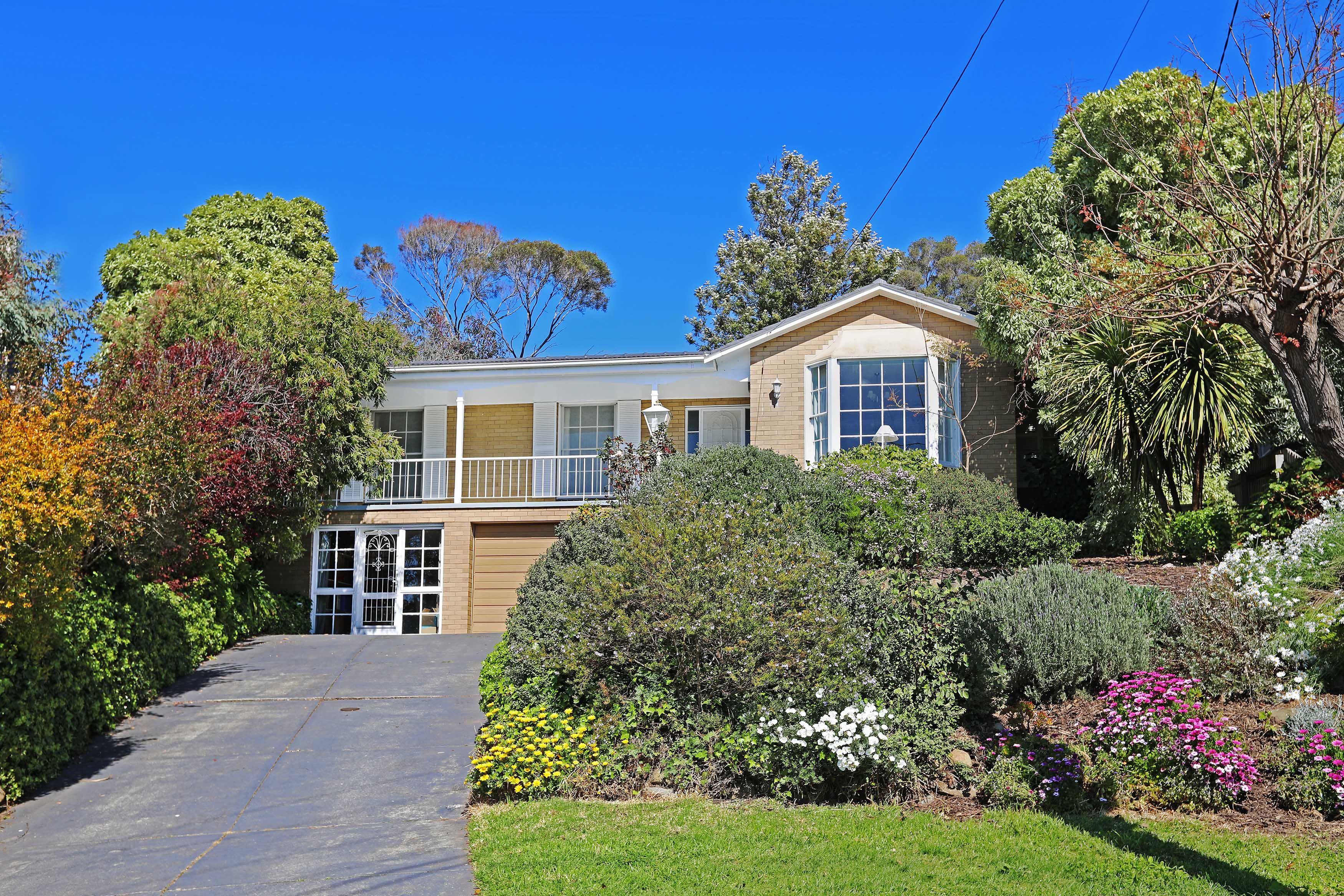 9 Riverglen Court, Belmont, VIC 3216