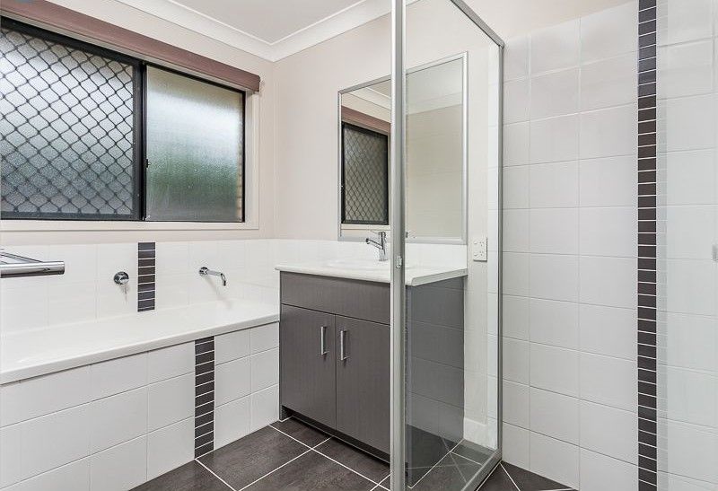 13 Moonie Crescent, North Lakes, QLD 4509