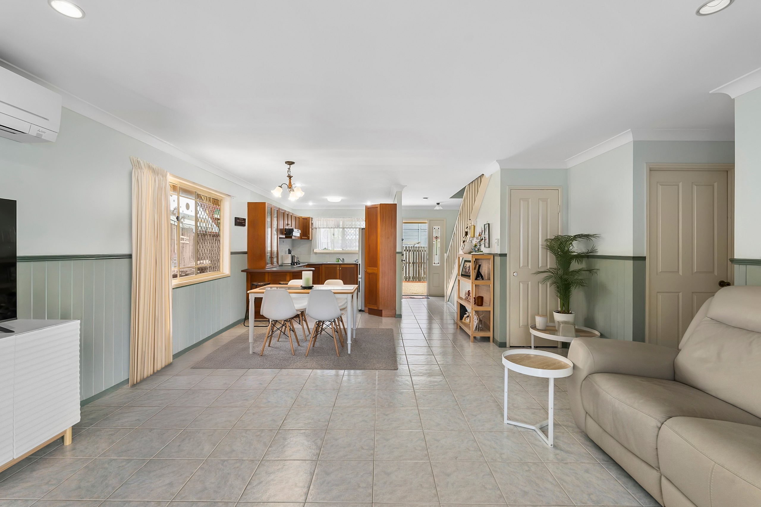 33 Oak Street, Hawthorne, QLD 4171