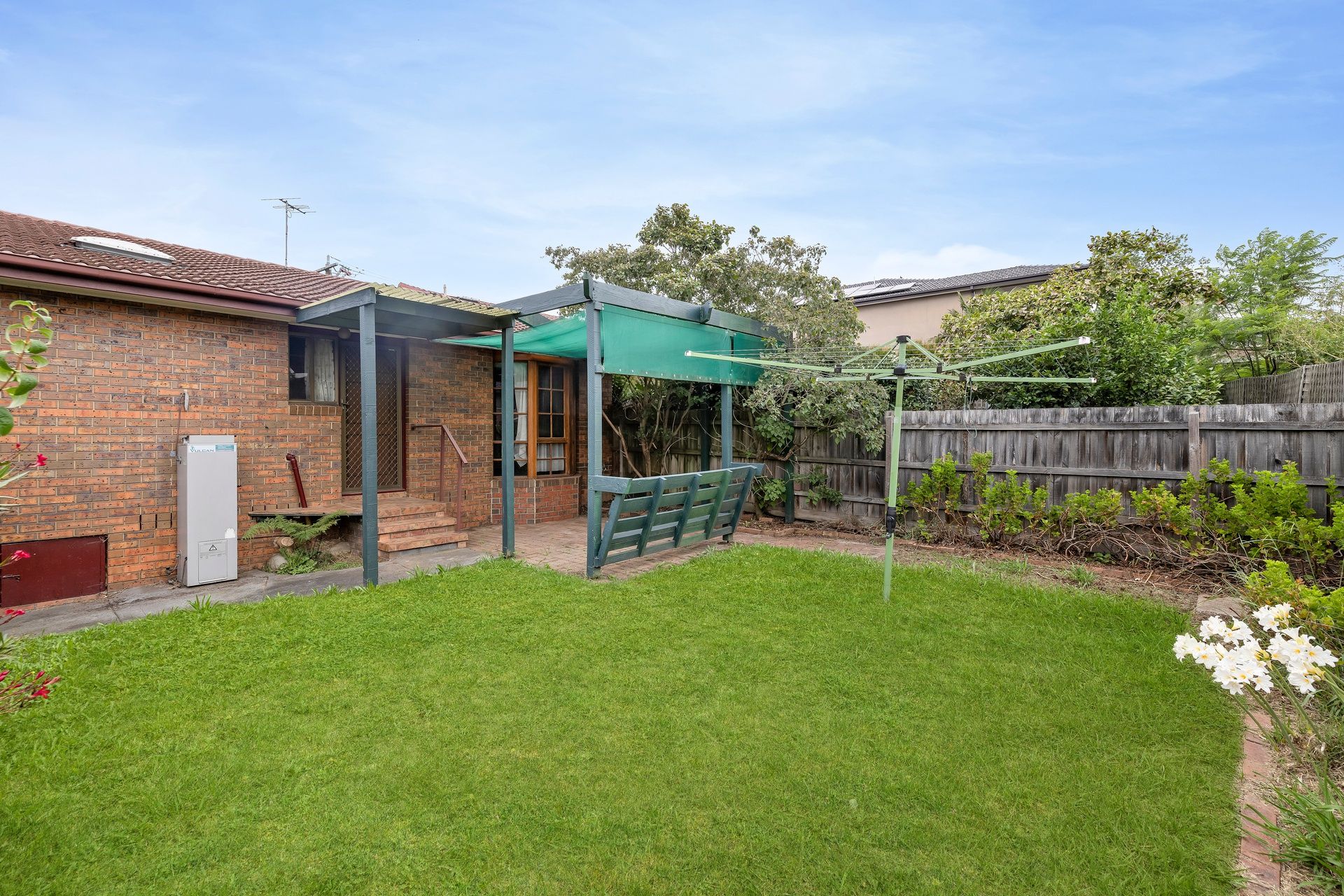 1/51 Dunscombe Avenue, Glen Waverley, VIC 3150