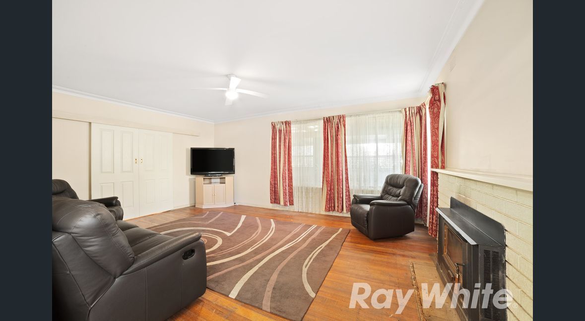 17 Gilbert Court, Scoresby, VIC 3179