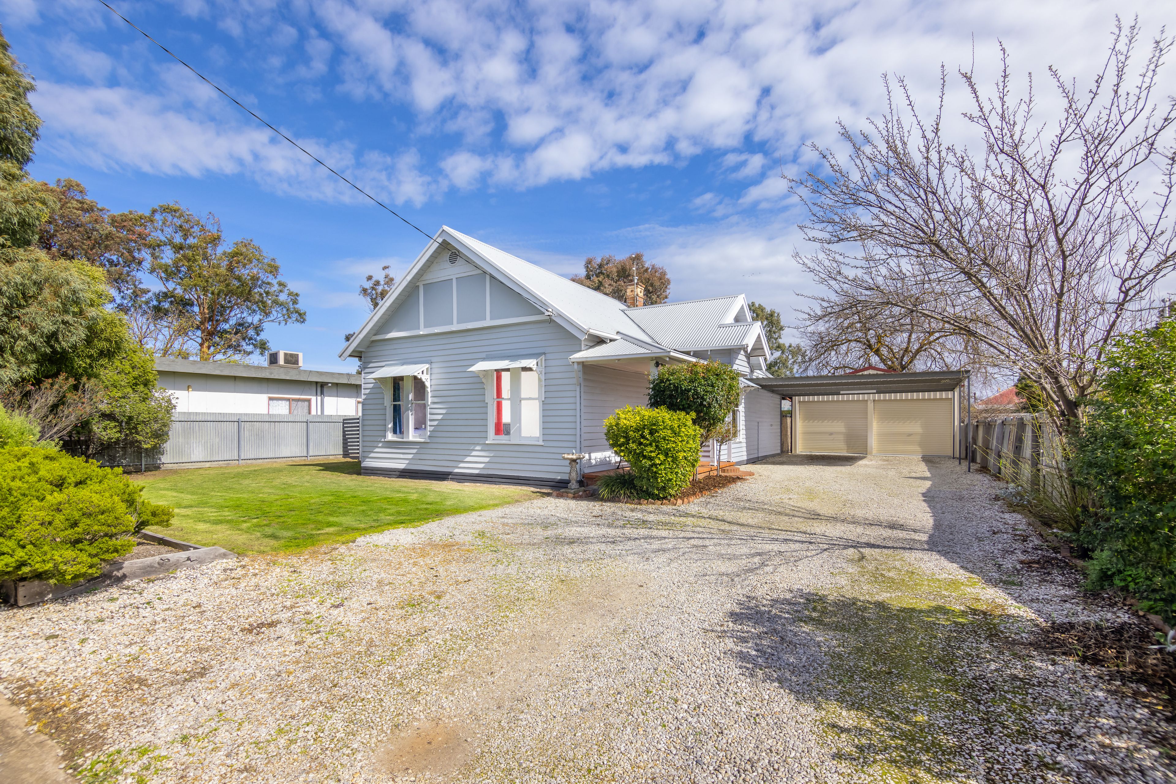 24 Stawell Road, Horsham VIC 3400