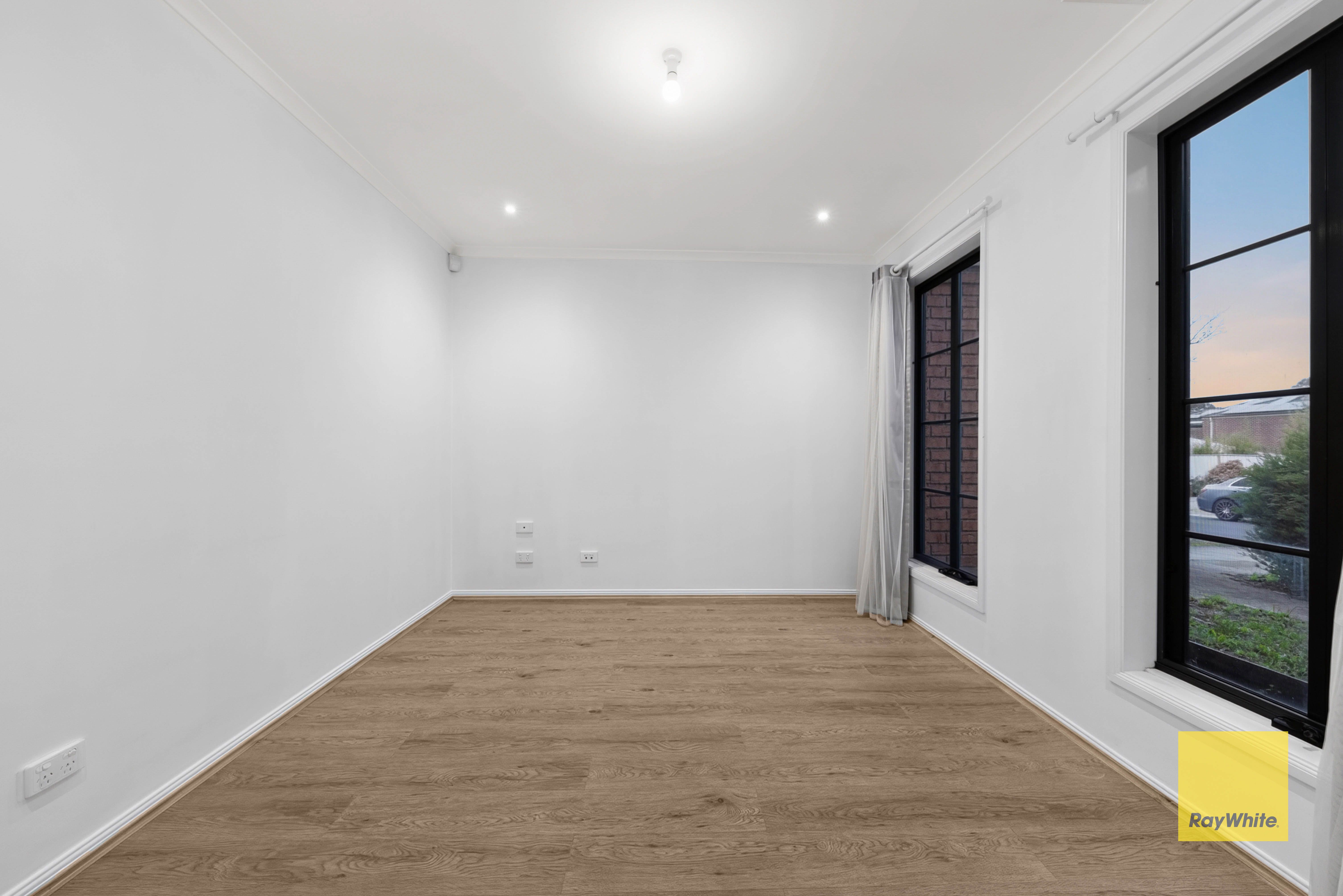 17 St Nicholas Court — photo 7 of 30