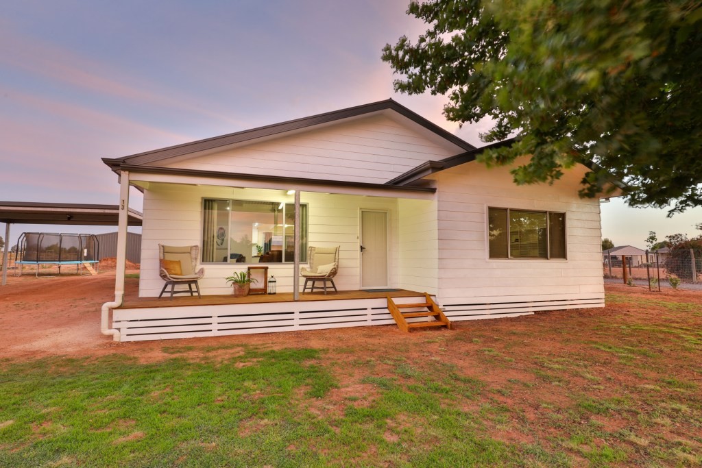 13 Creaton Lane, Irymple, VIC 3498