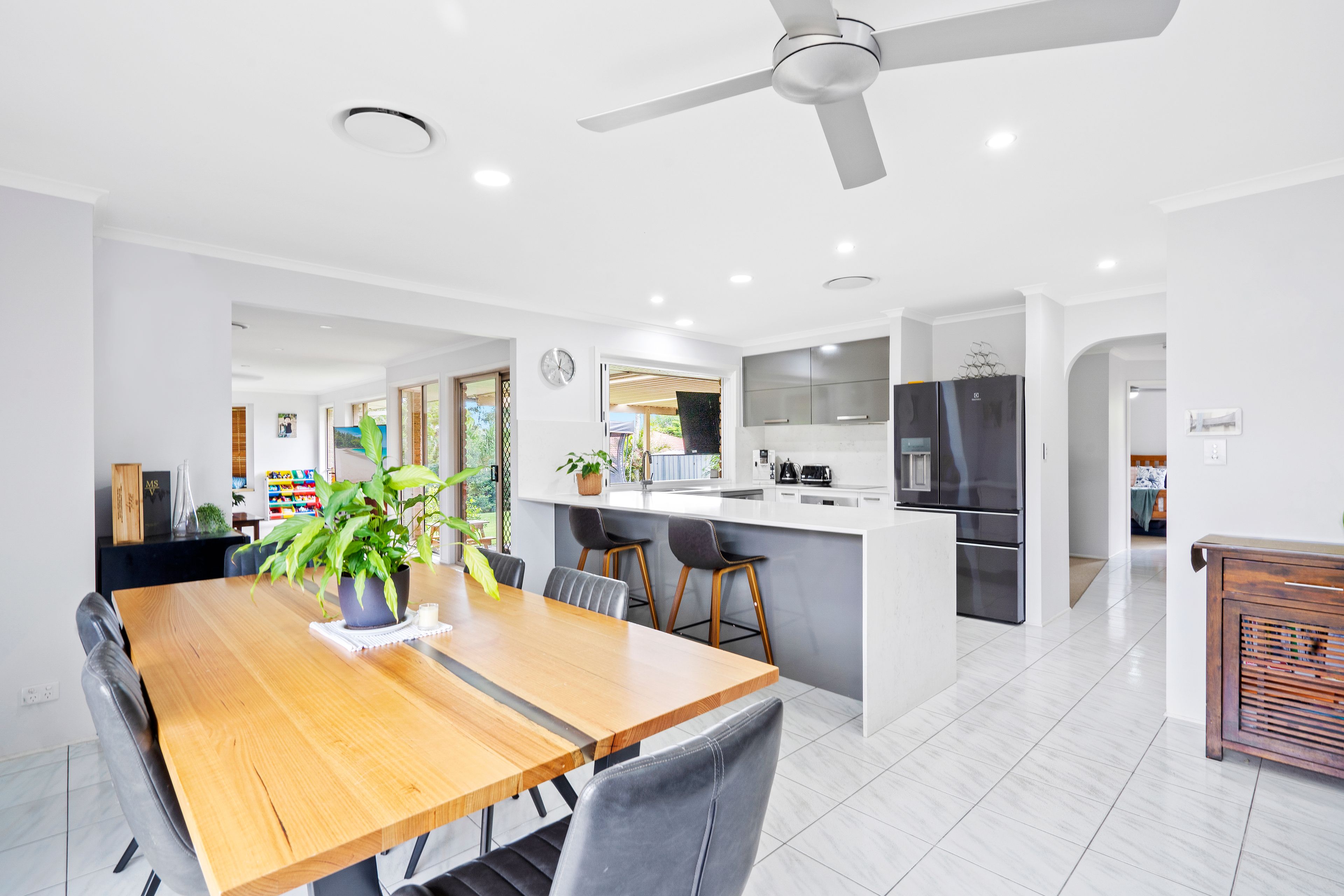 35 Marble Drive, Carrara QLD 4211