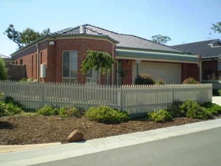 3 Strahan Place, South Morang, VIC 3752