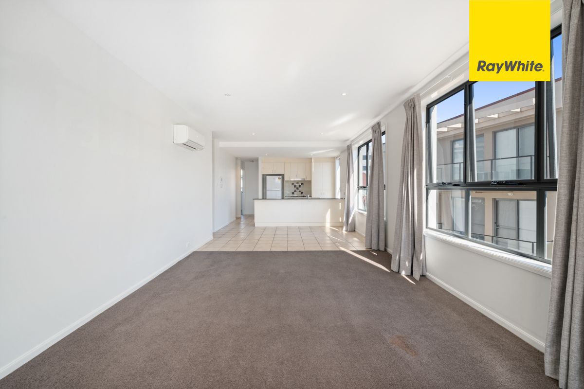 1/2 Eileen Good Street, Greenway, ACT 2900